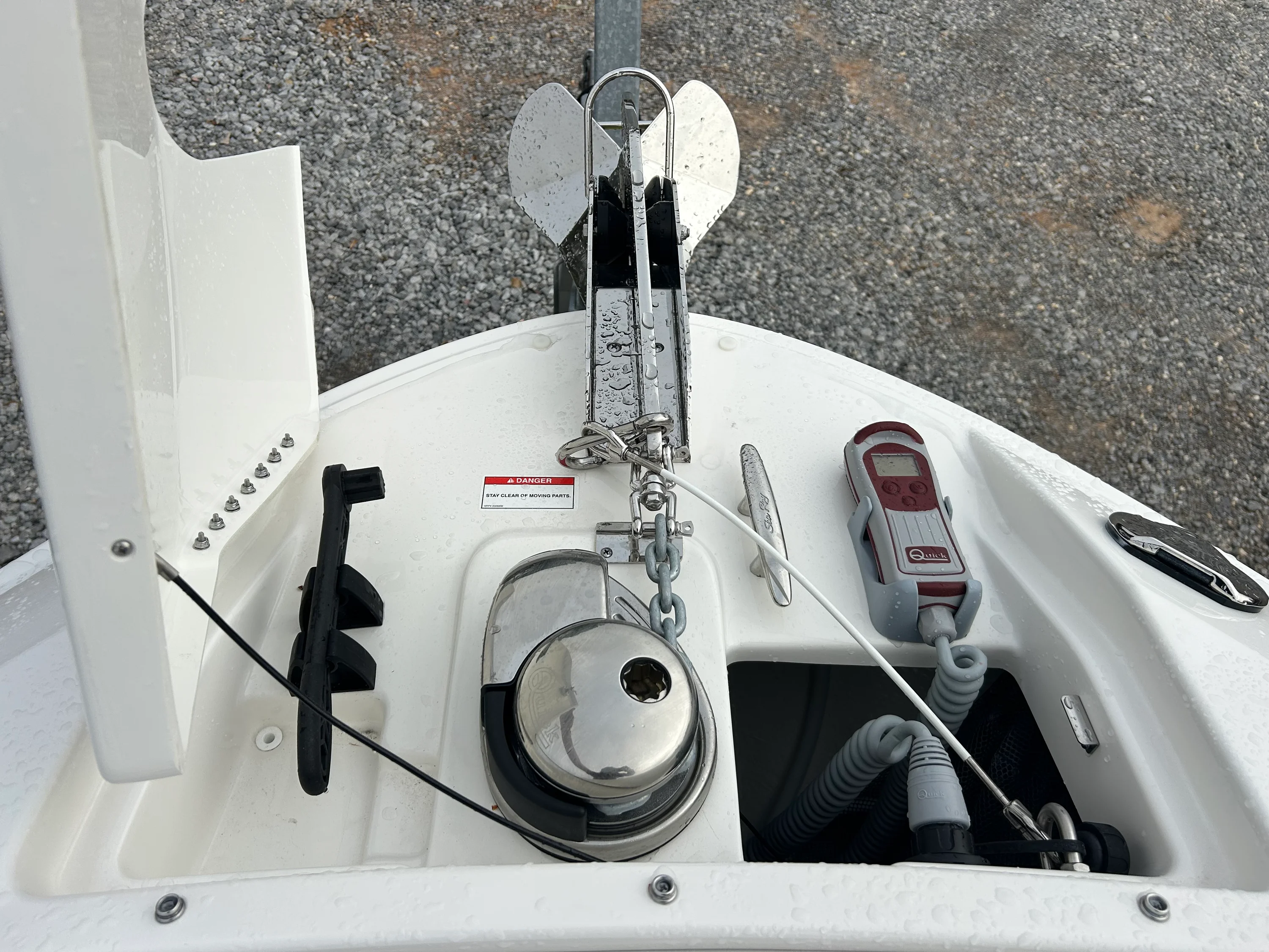 2026 Sea Ray SLX 260 Outboard Image Thumbnail #17