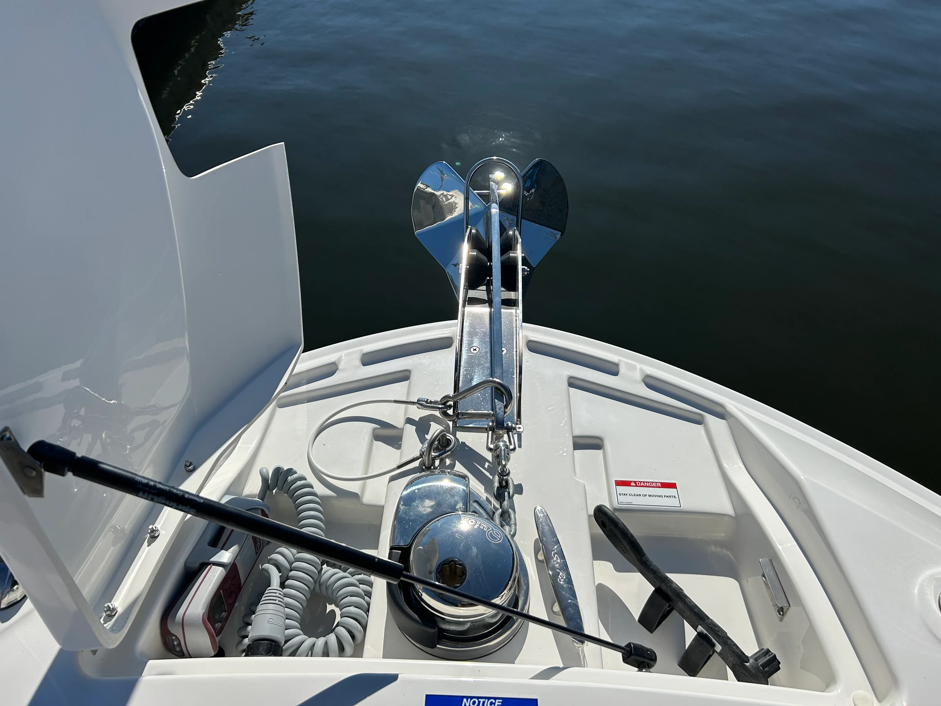 2026 Sea Ray SLX 310 Outboard Image Thumbnail #26