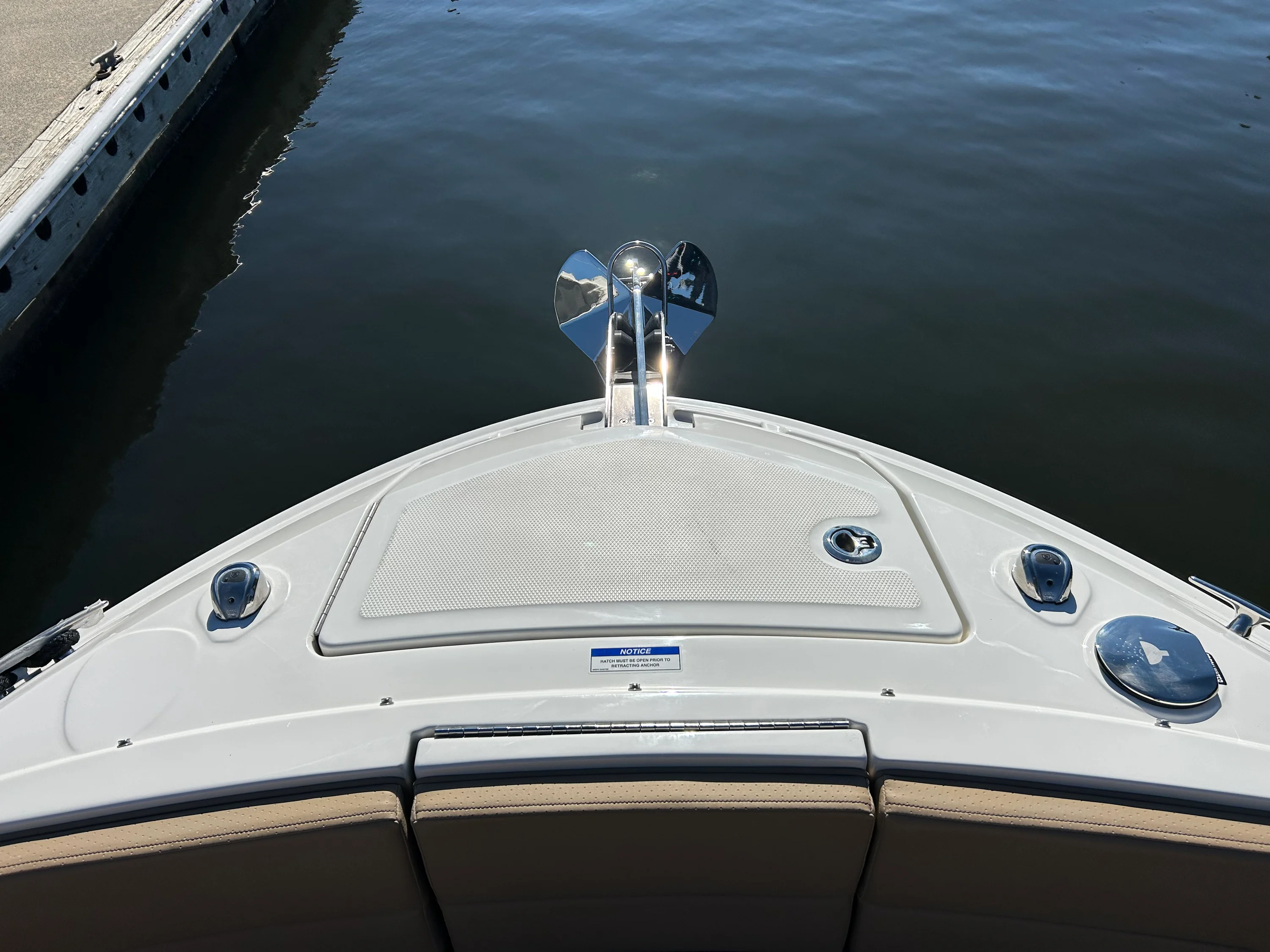 2026 Sea Ray SLX 310 Outboard Image Thumbnail #27
