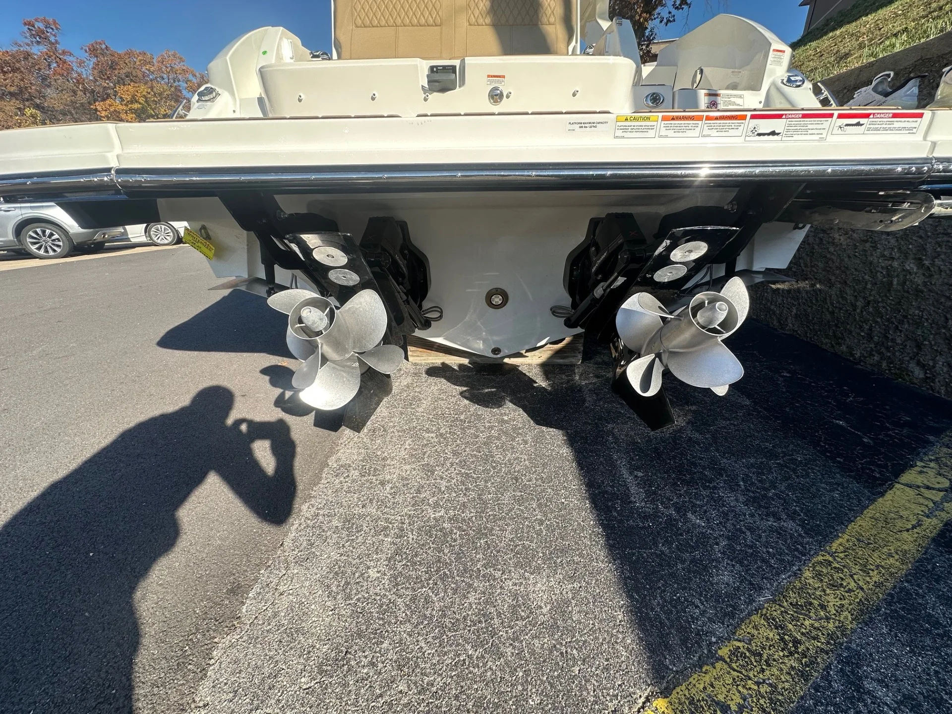 2026 Sea Ray SLX 350 Image Thumbnail #4