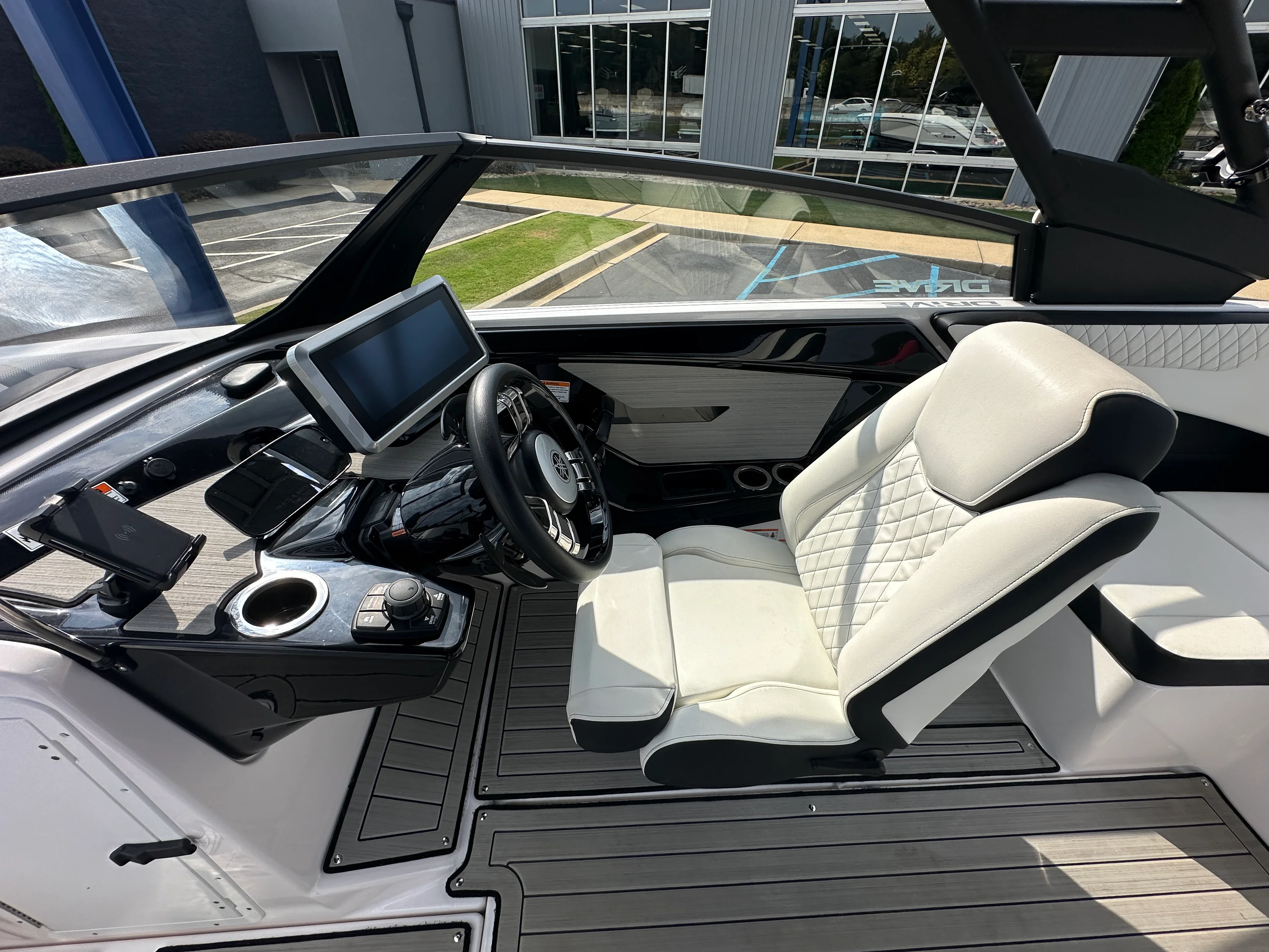 2024 Yamaha 222SD Image Thumbnail #10