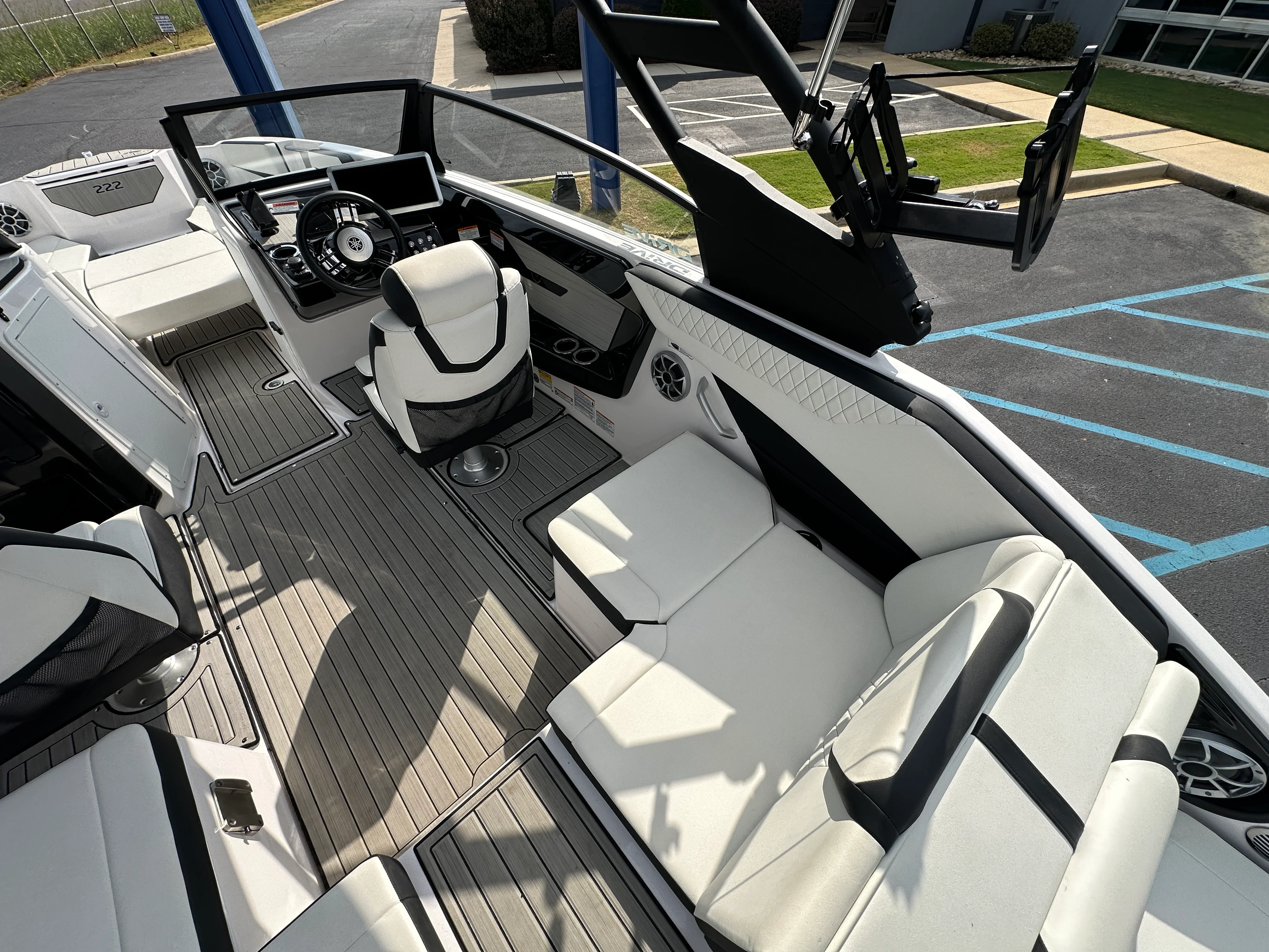 2024 Yamaha 222SD Image Thumbnail #8