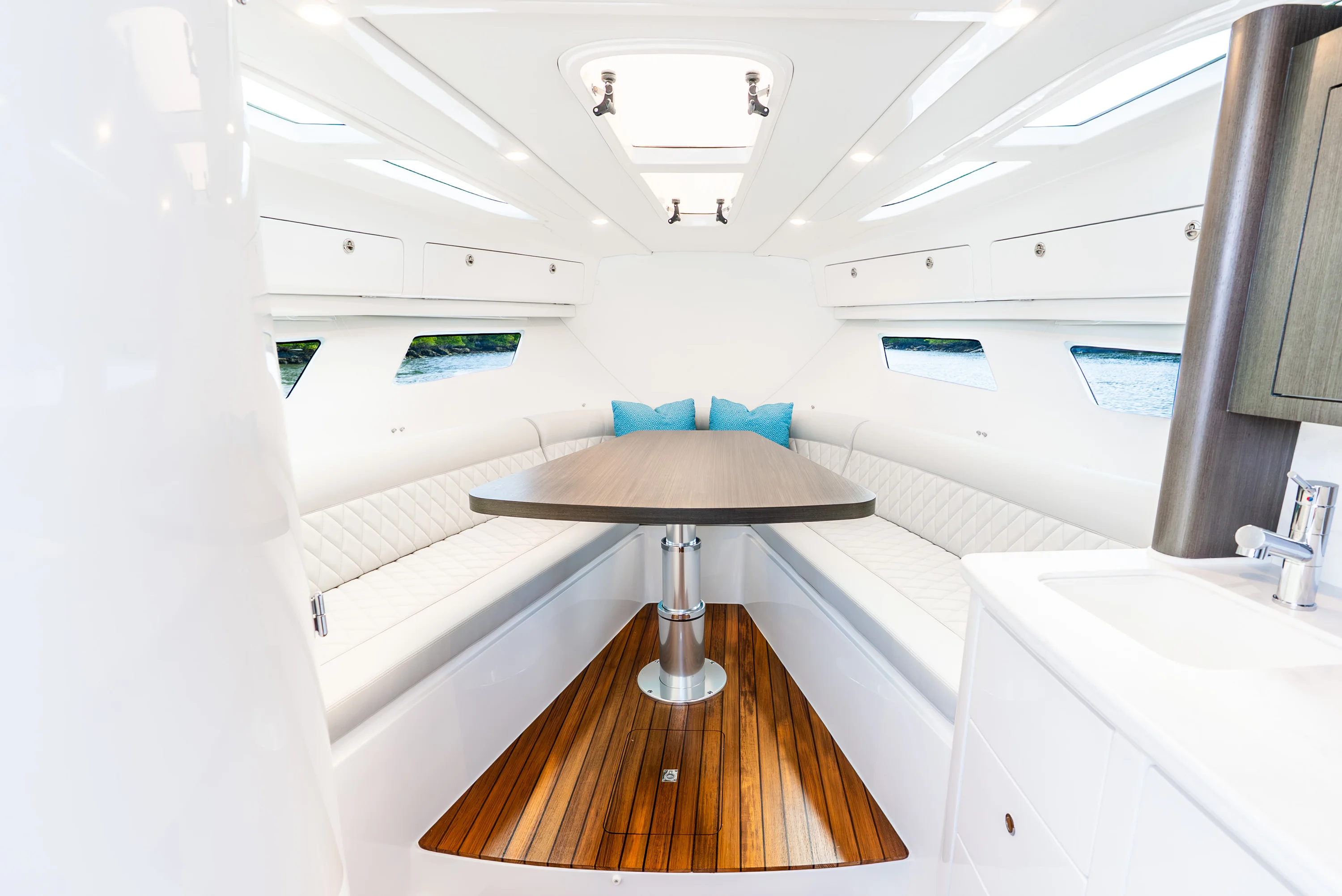 2026 Intrepid 41 Valor Image Thumbnail #23