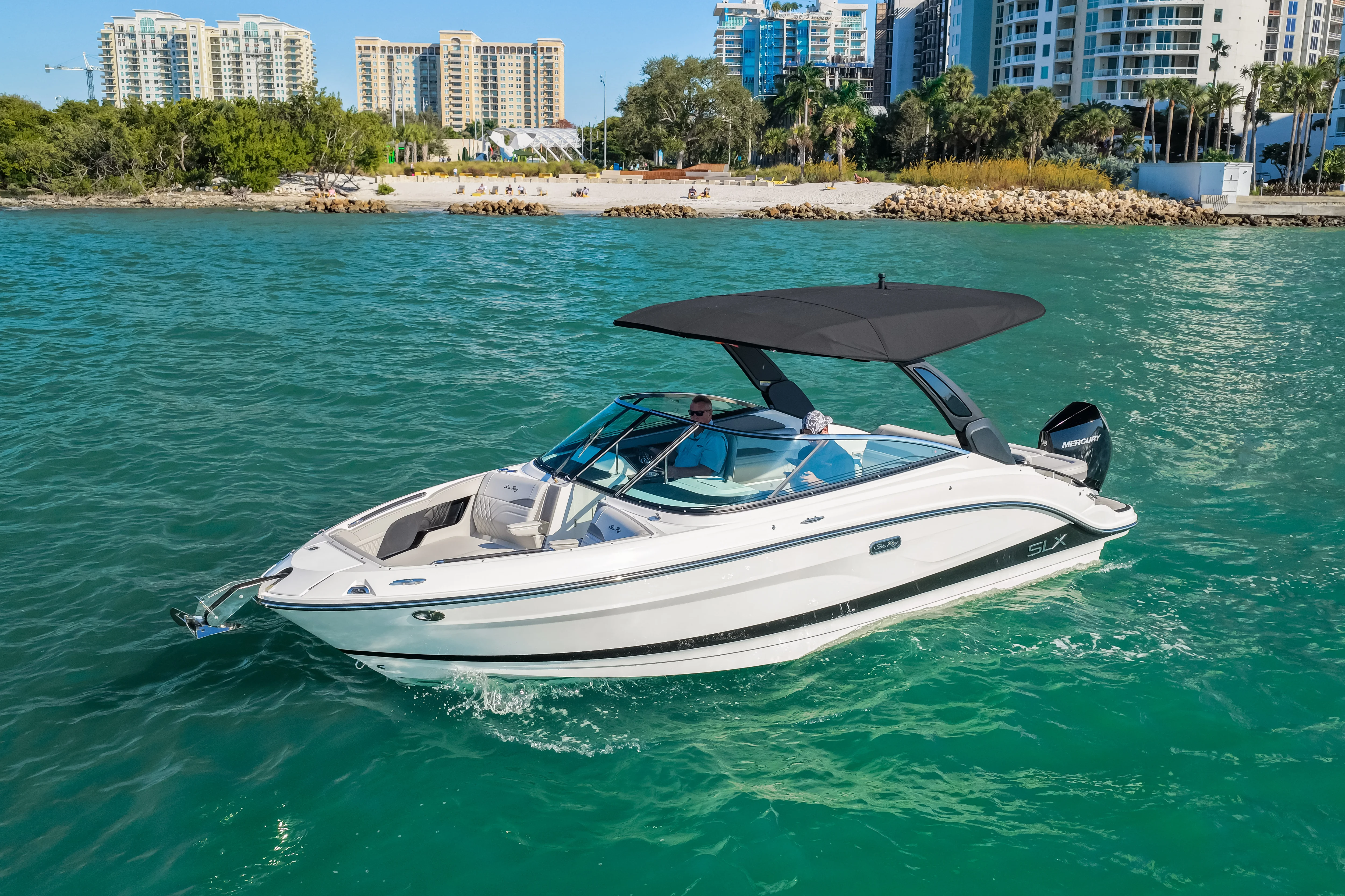 2026 Sea Ray SLX 260 Outboard Image Thumbnail #3