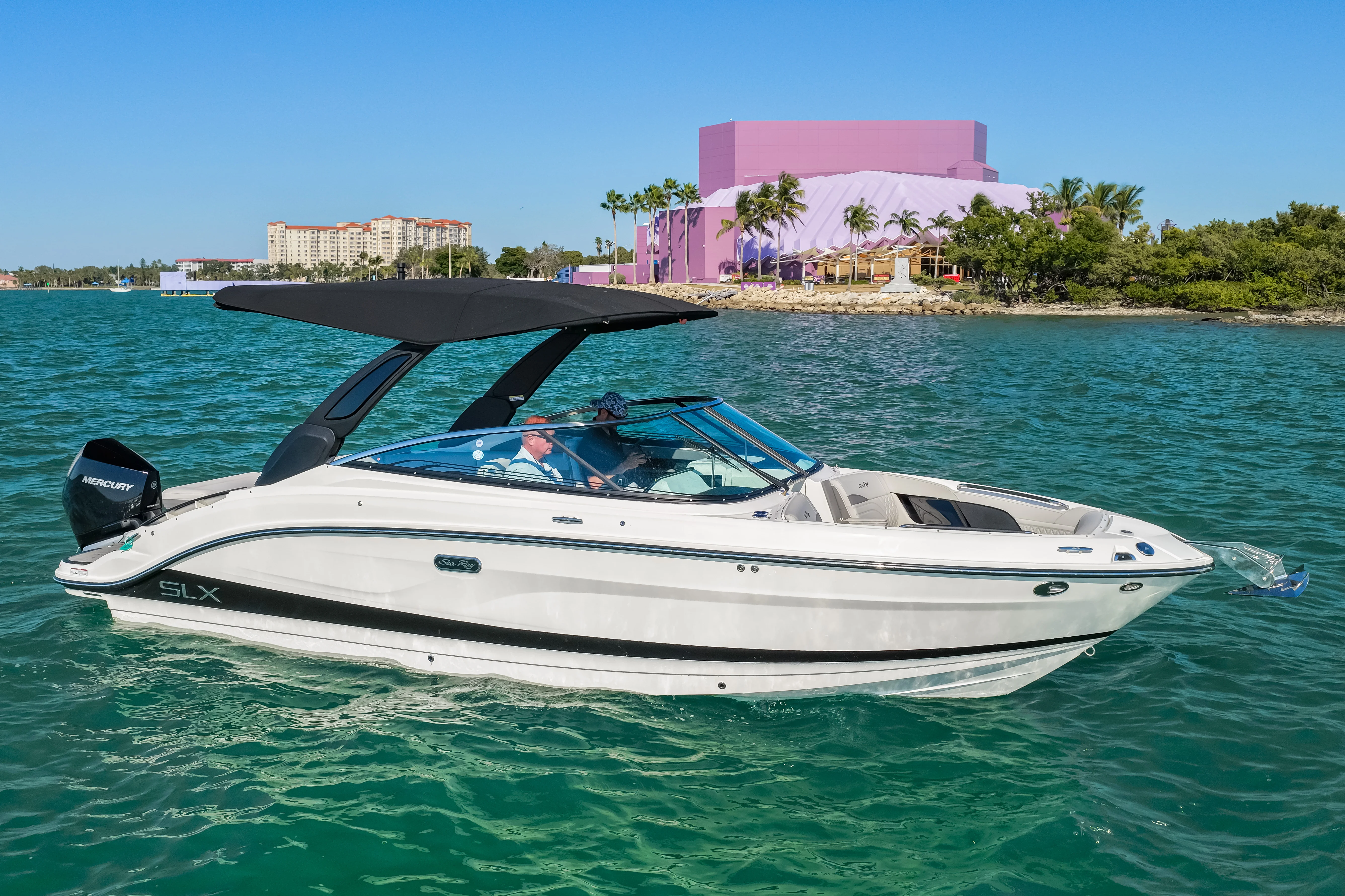 2026 Sea Ray SLX 260 Outboard Image Thumbnail #1