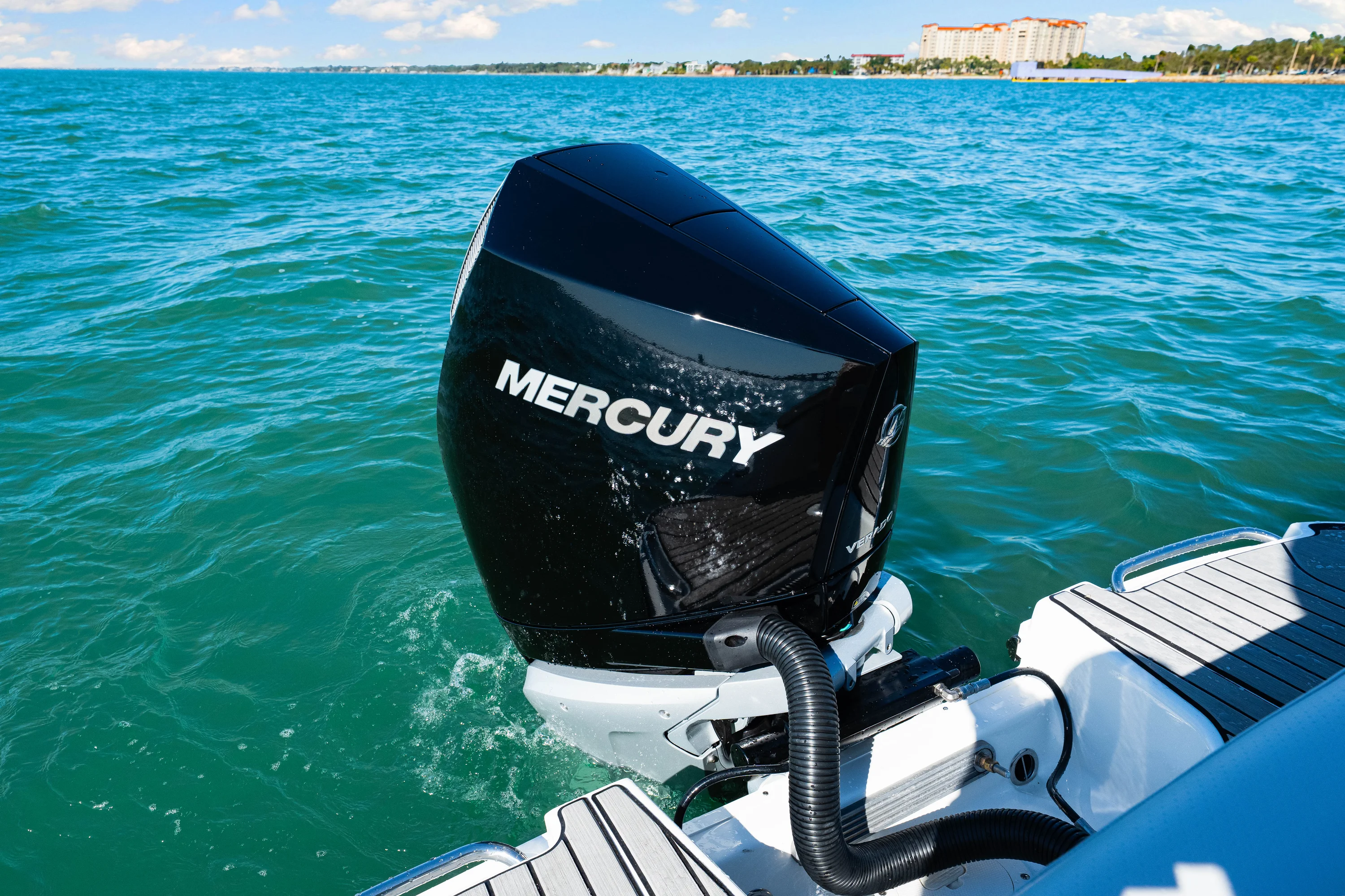2026 Sea Ray SLX 260 Outboard Image Thumbnail #45