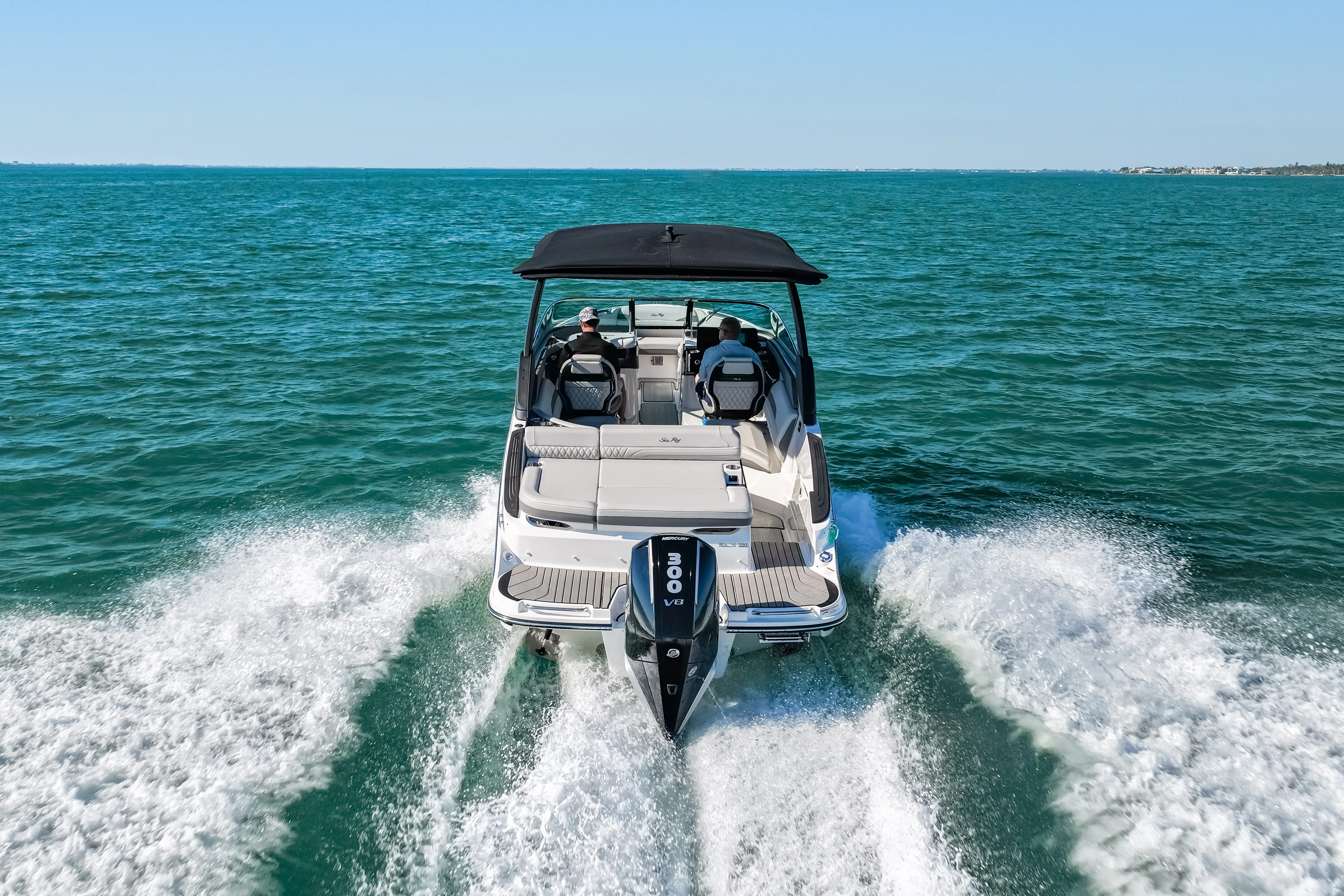 2026 Sea Ray SLX 260 Outboard Image Thumbnail #19