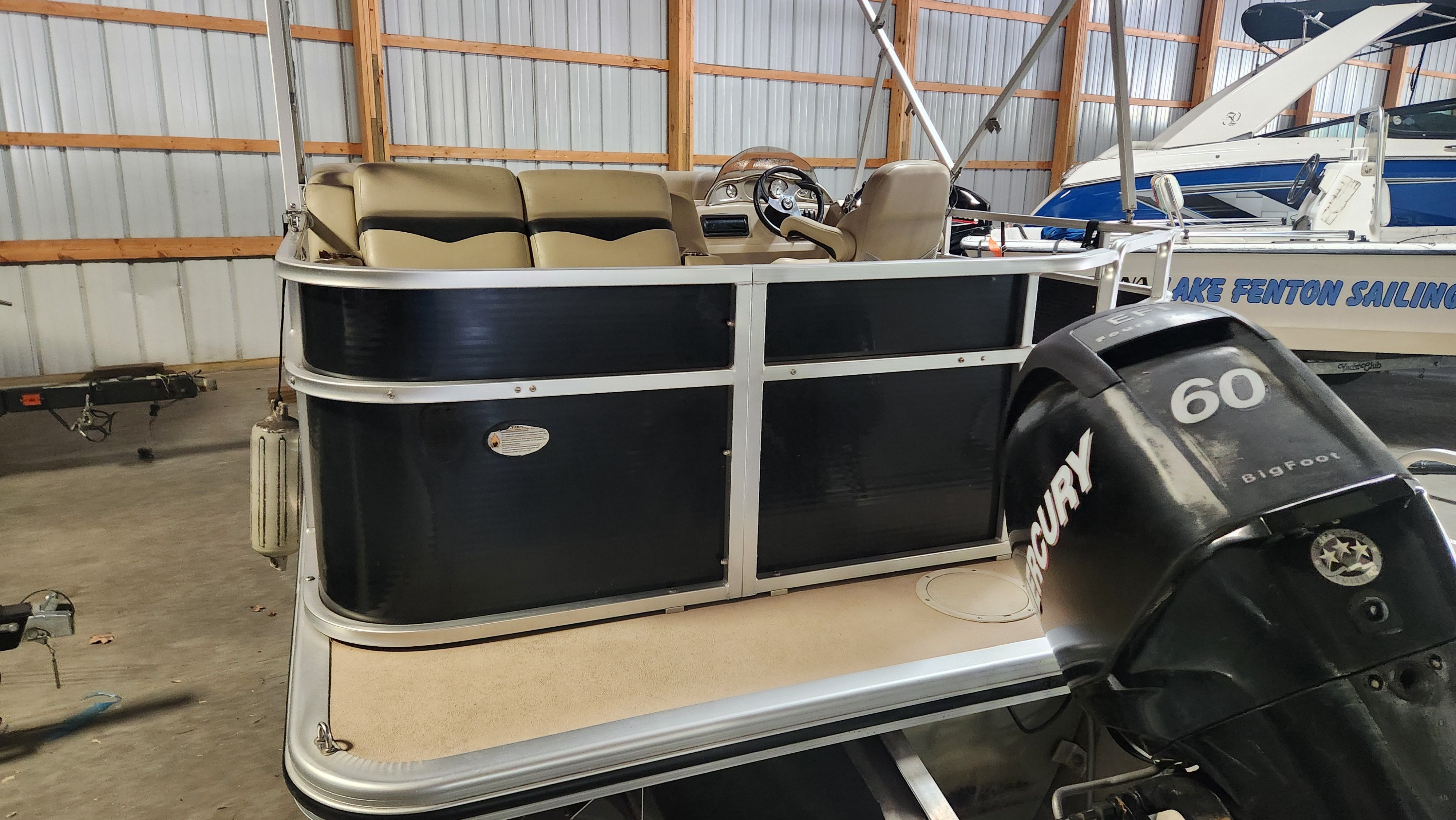 2011 Harris 200 CX Image Thumbnail #4