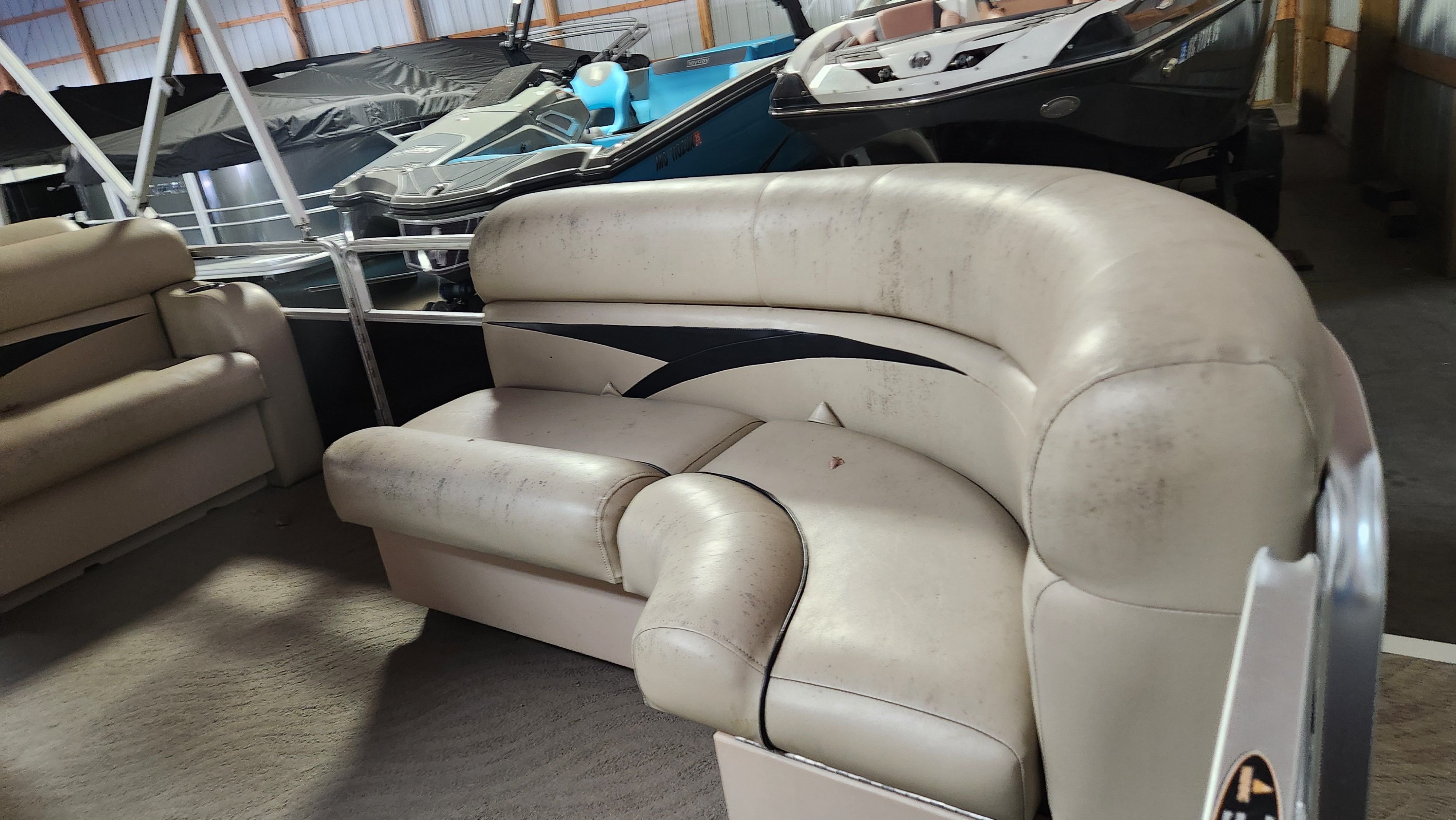 2011 Harris 200 CX Image Thumbnail #13