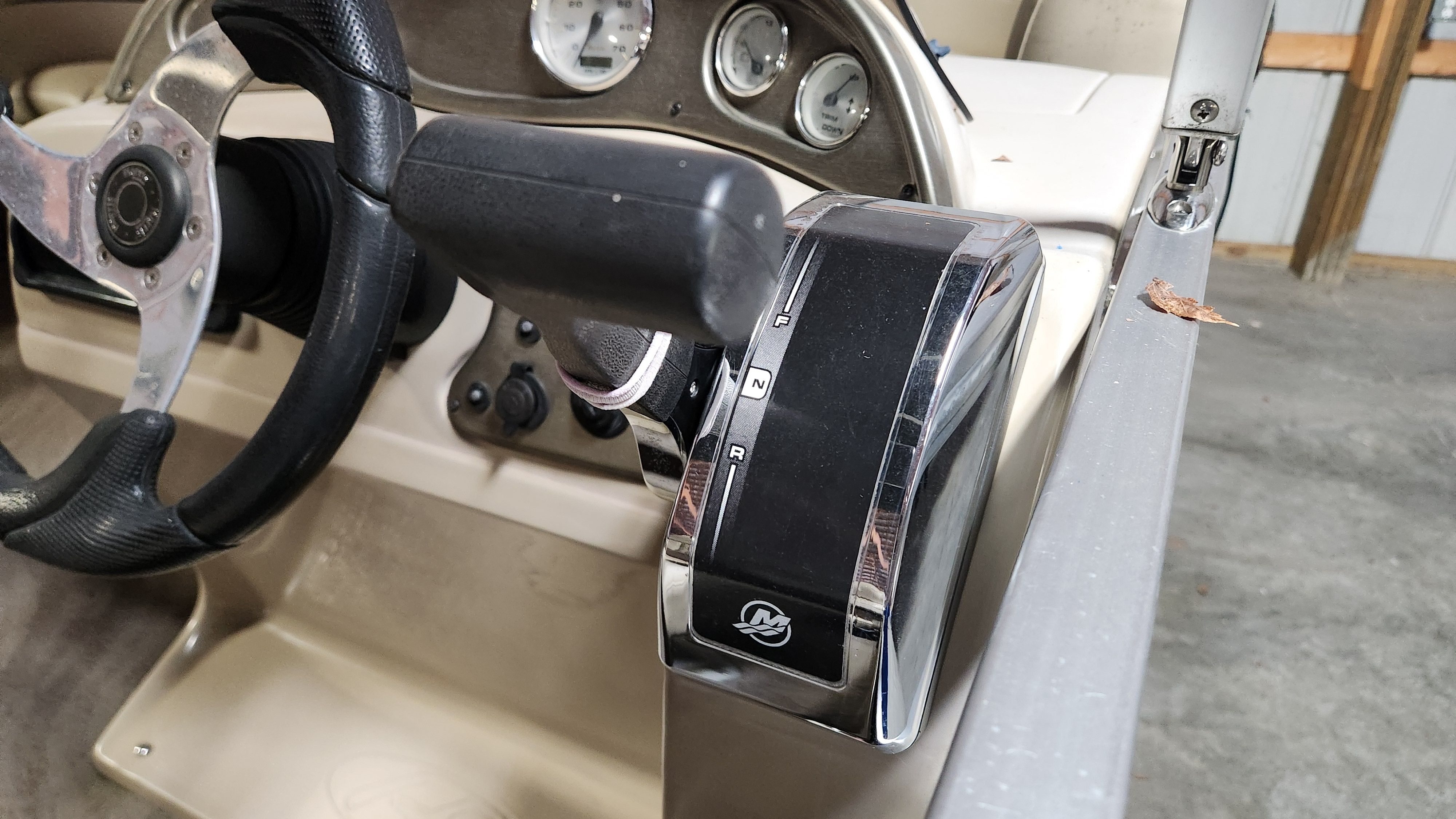 2011 Harris 200 CX Image Thumbnail #18