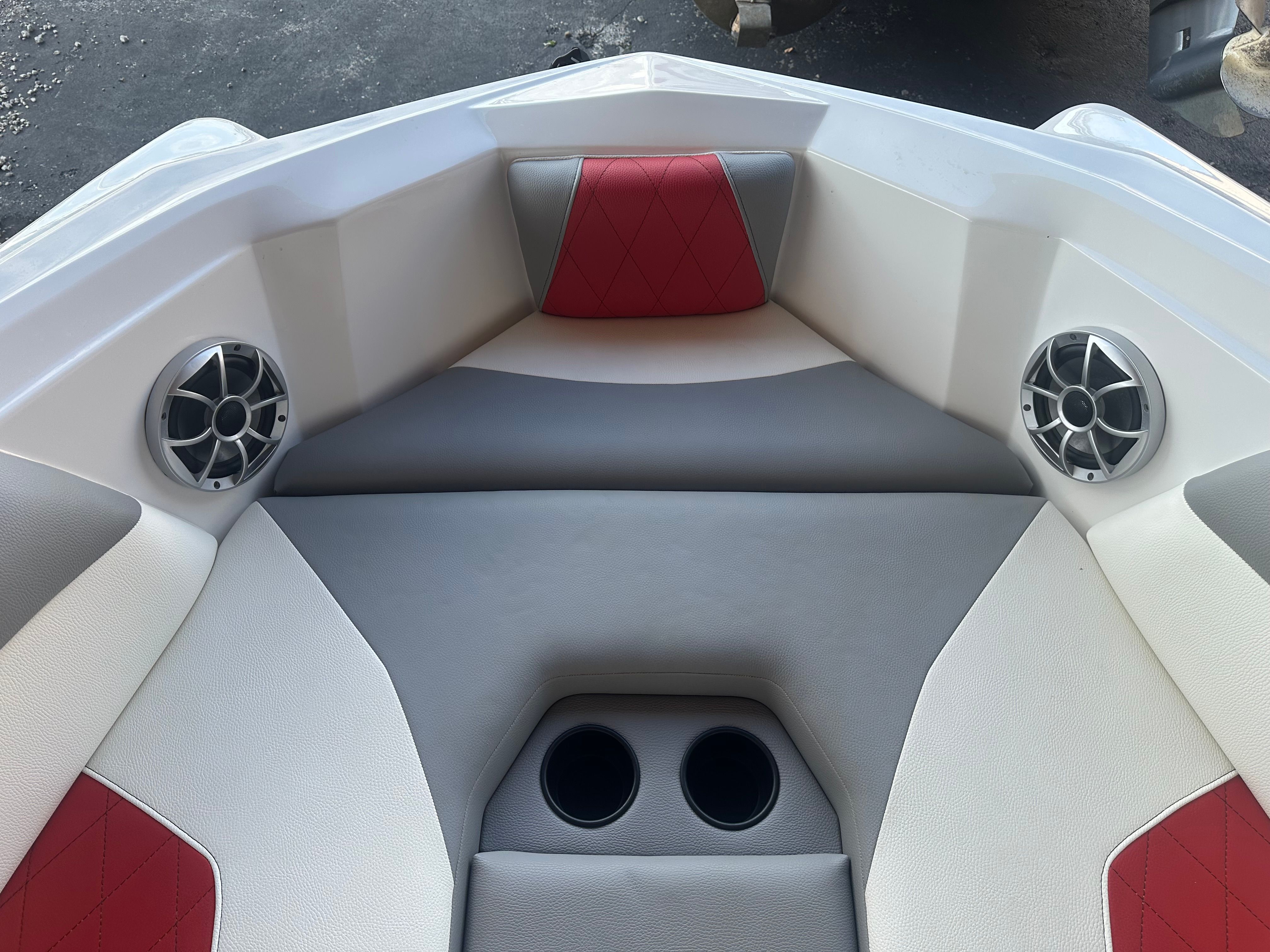 2019 Tige R 20 Image Thumbnail #8