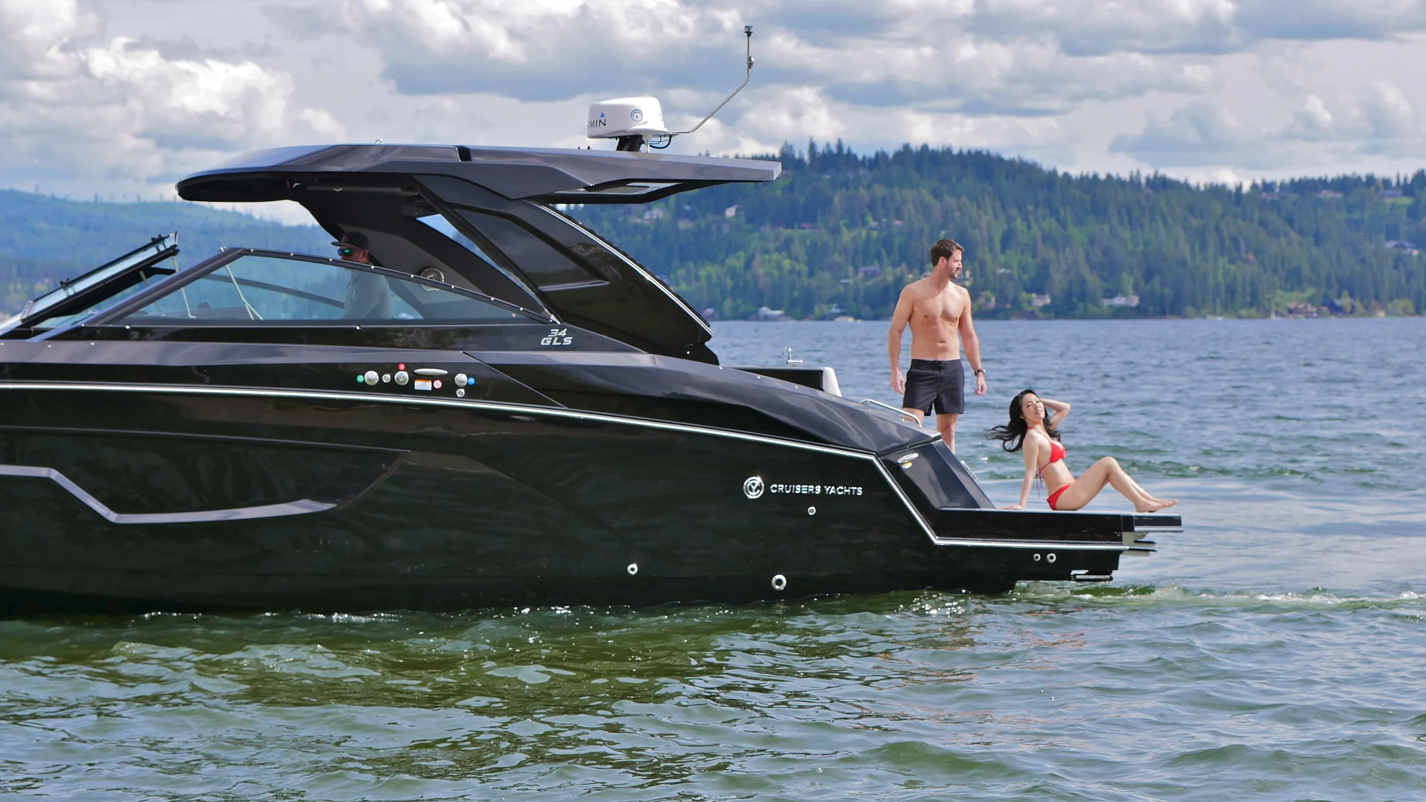 2026 Cruisers Yachts 34 GLS Image Thumbnail #12