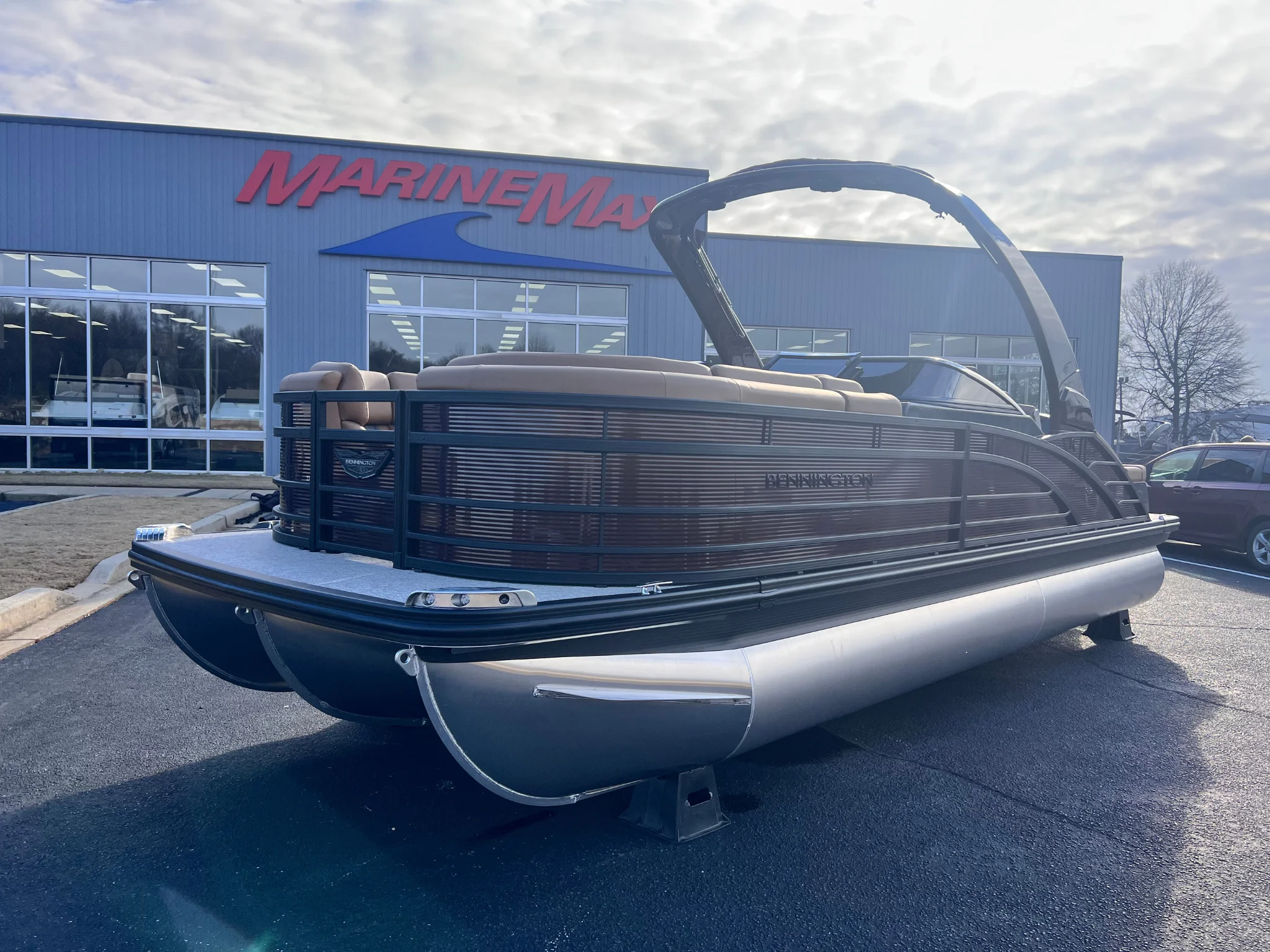2026 Bennington 23R Image Thumbnail #5