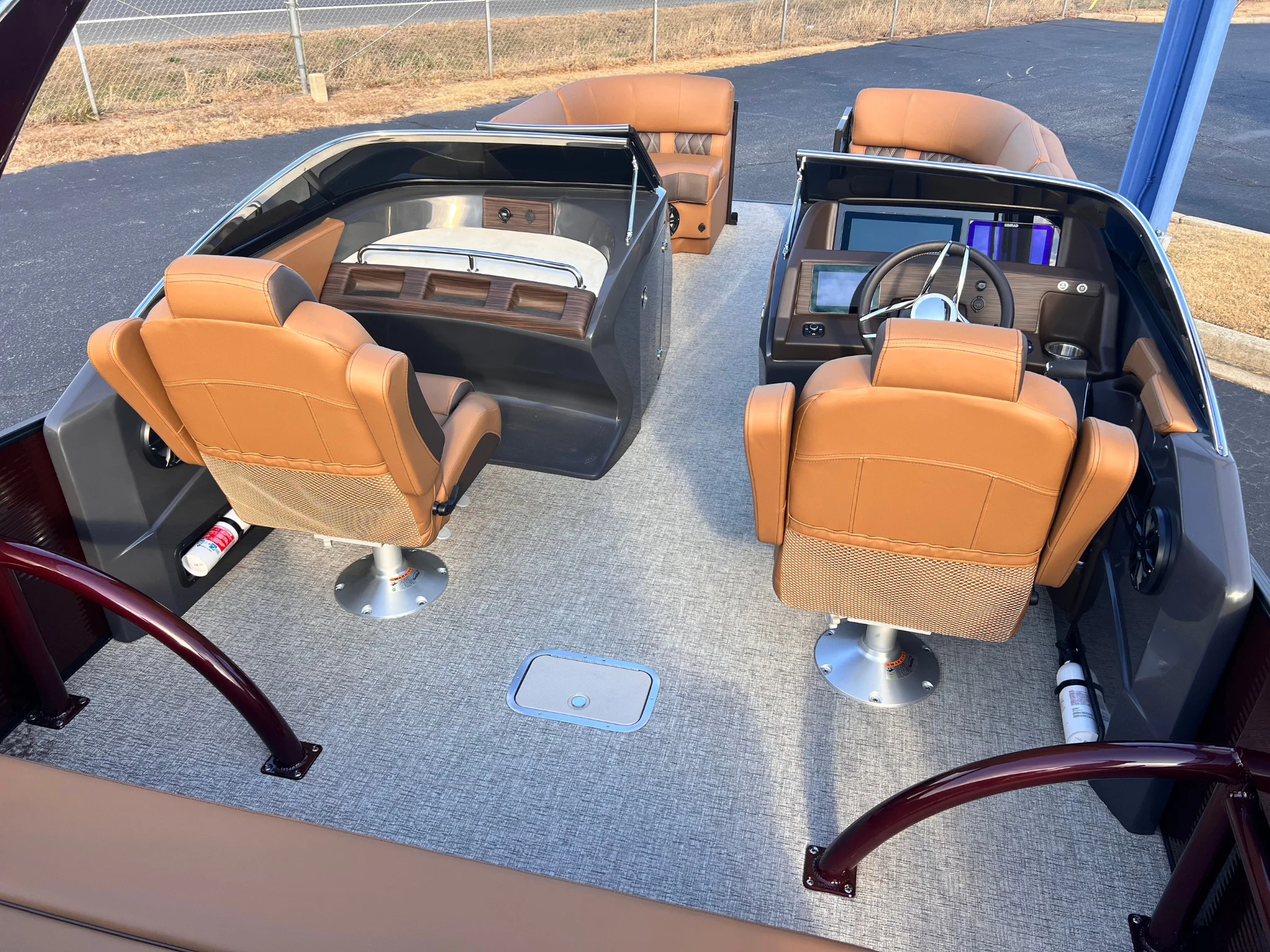 2026 Bennington 23R Image Thumbnail #8