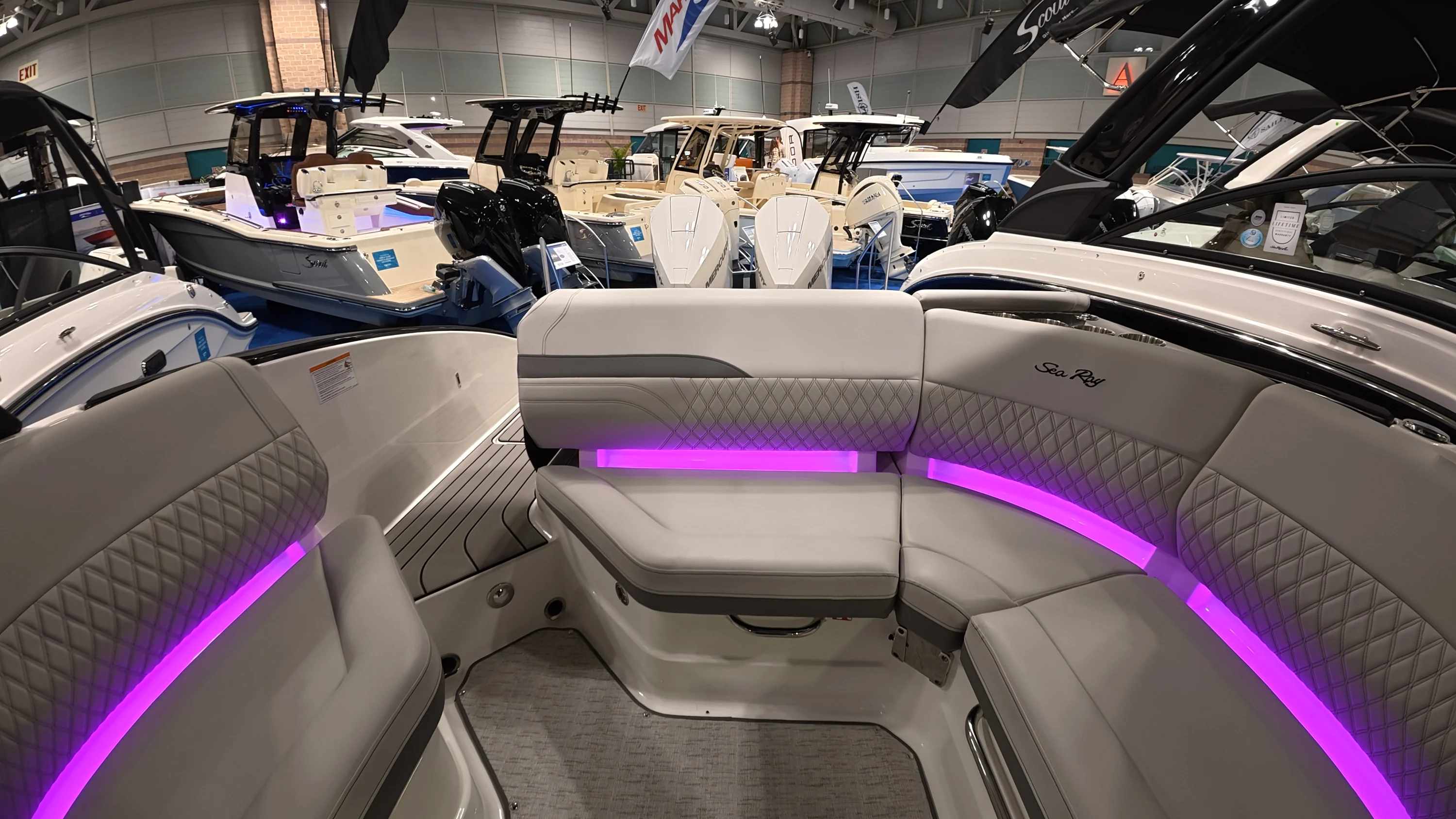 2026 Sea Ray SLX 280 Outboard Image Thumbnail #8