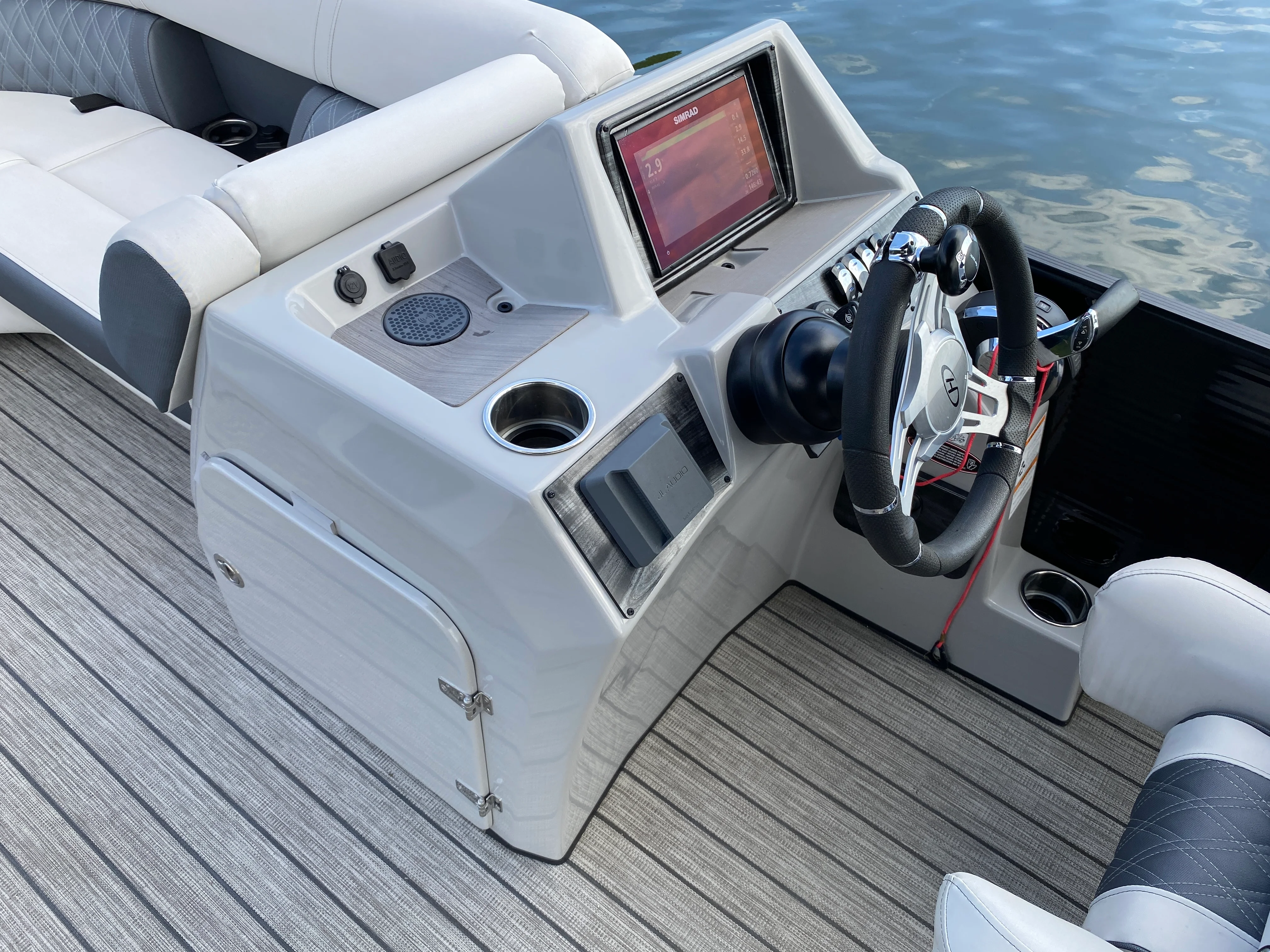 2022 Harris SUNLINER SPORT 230 Image Thumbnail #11