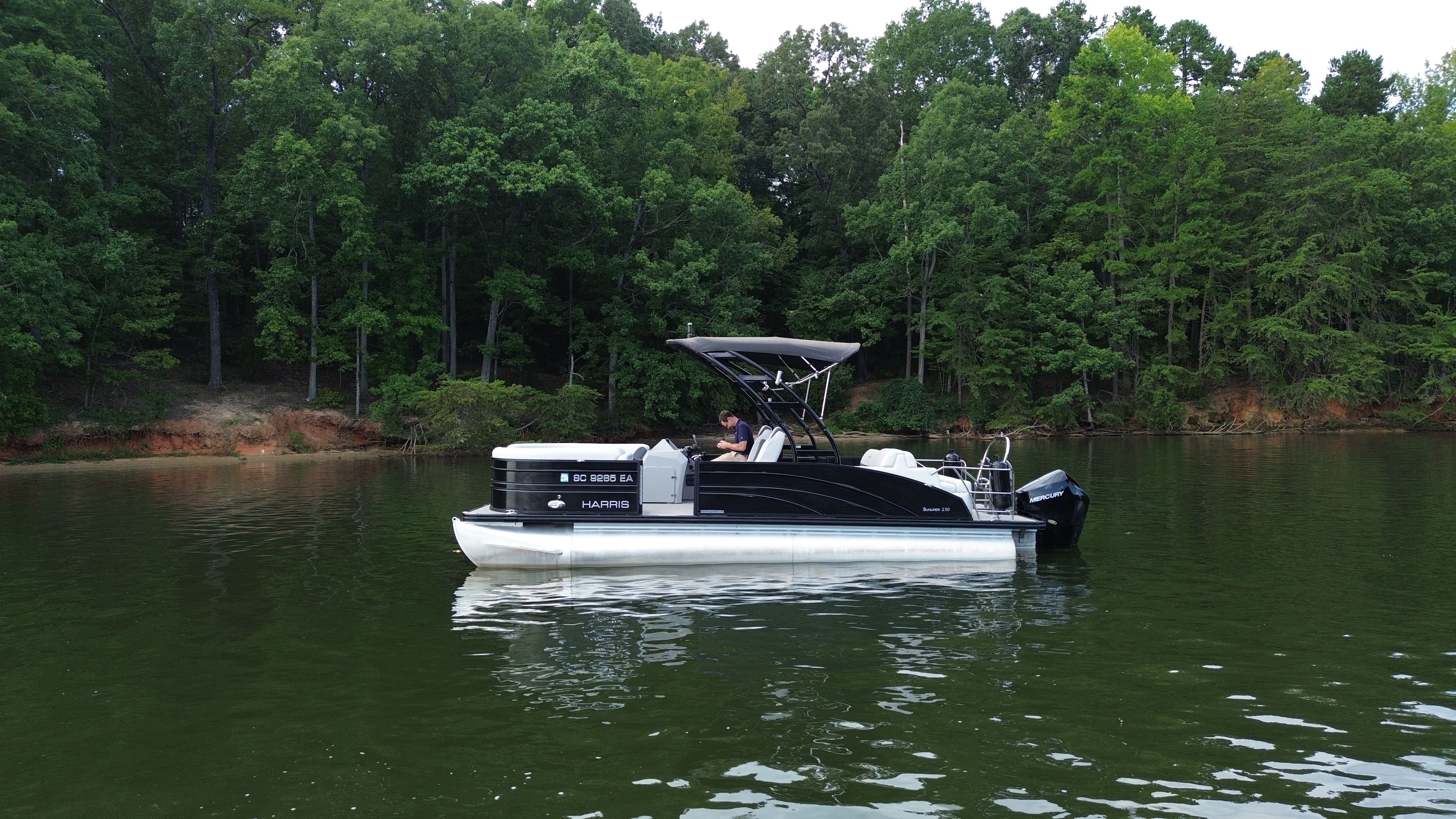 2022 Harris SUNLINER SPORT 230 Image Thumbnail #0