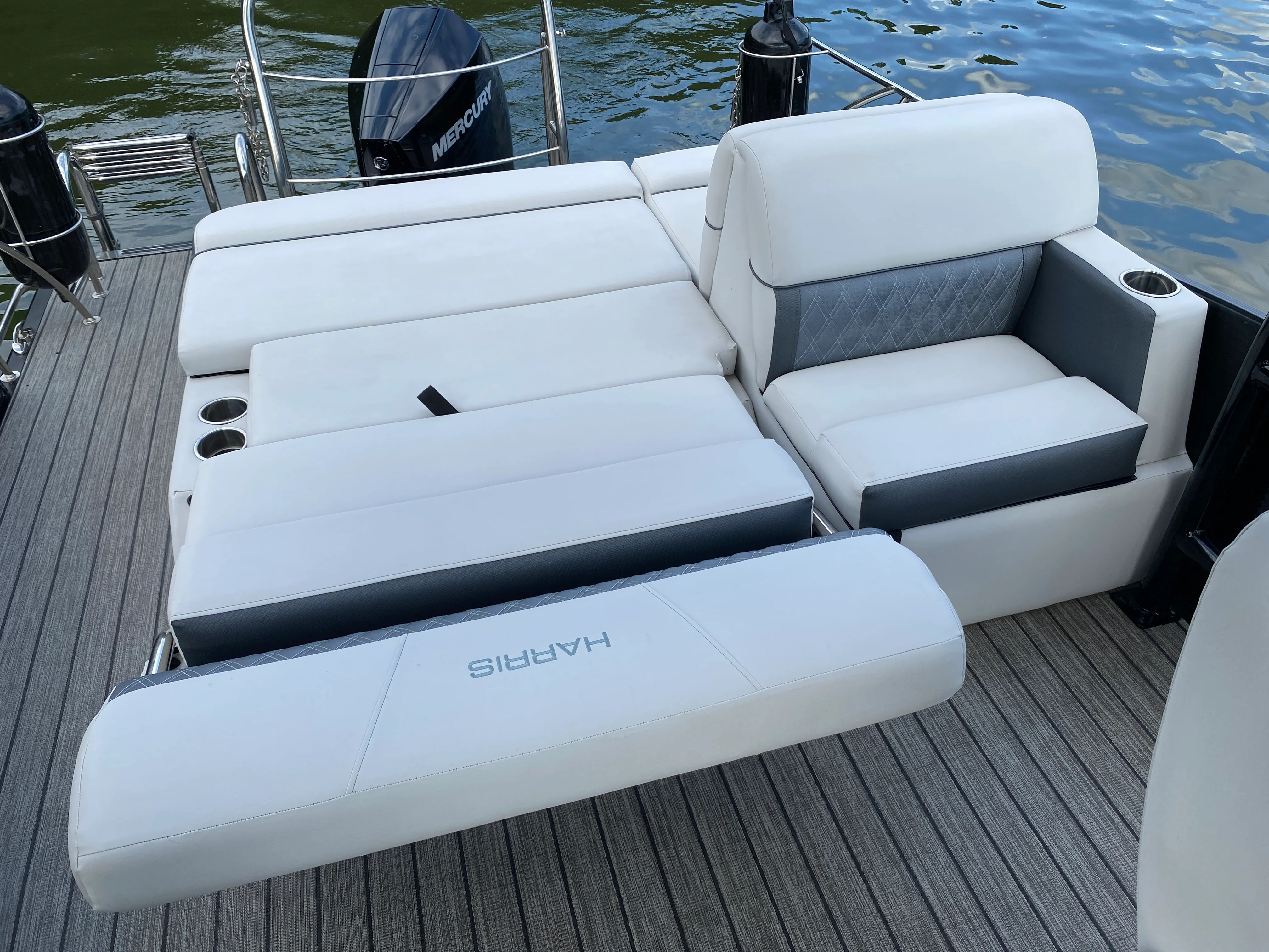 2022 Harris SUNLINER SPORT 230 Image Thumbnail #18