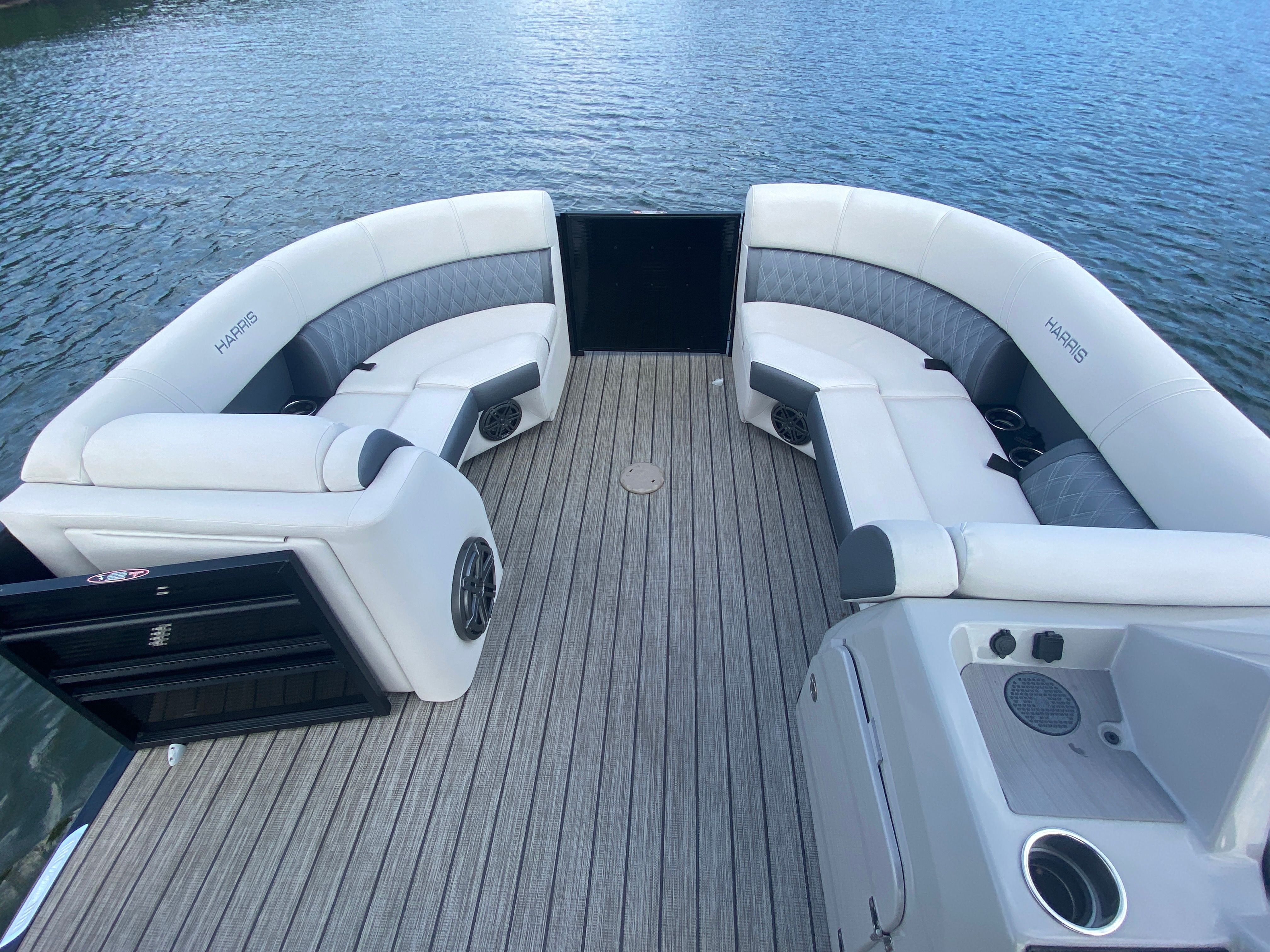 2022 Harris SUNLINER SPORT 230 Image Thumbnail #5