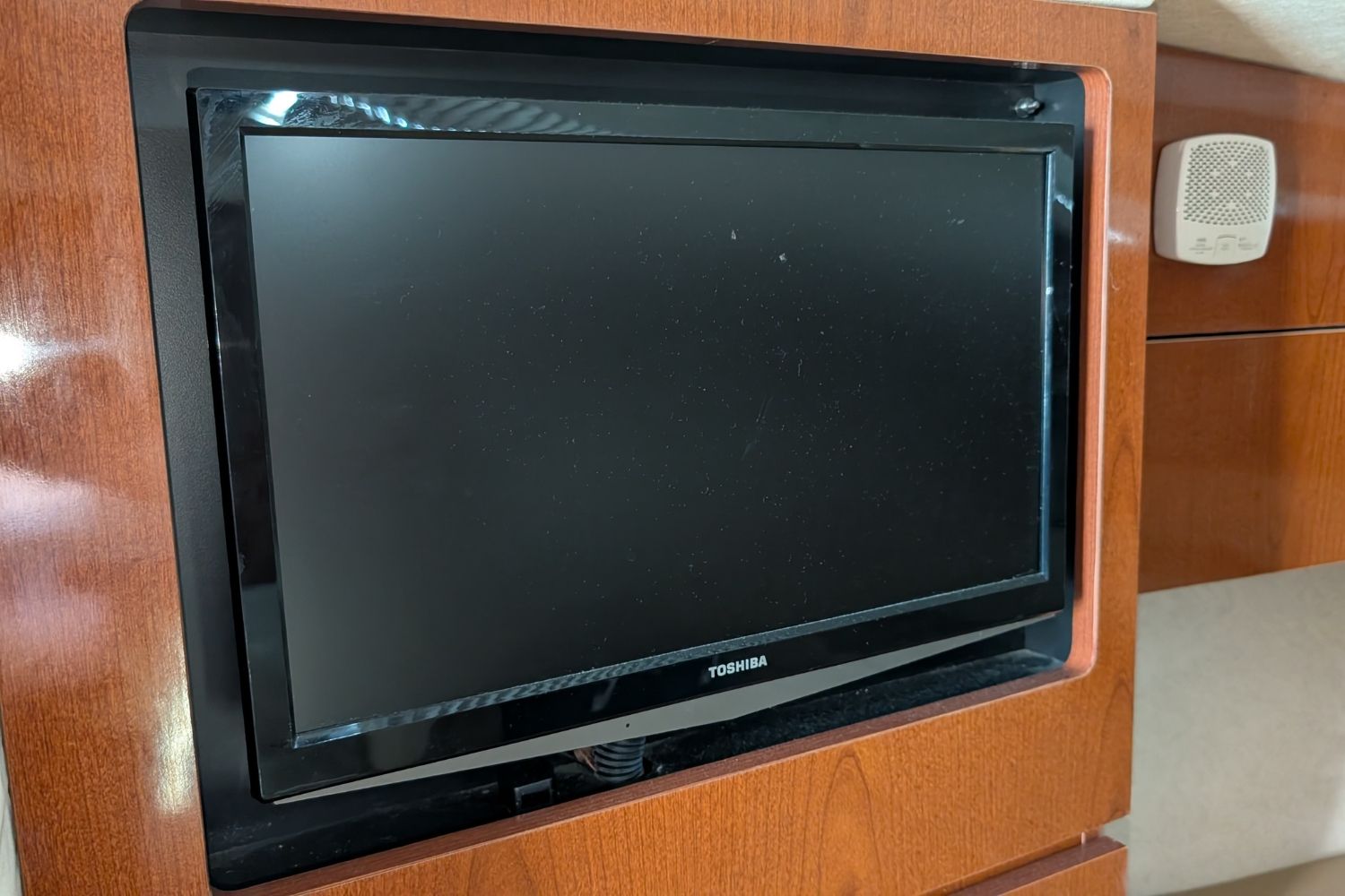 2012 Sea Ray 310 SUNDANCER Image Thumbnail #16