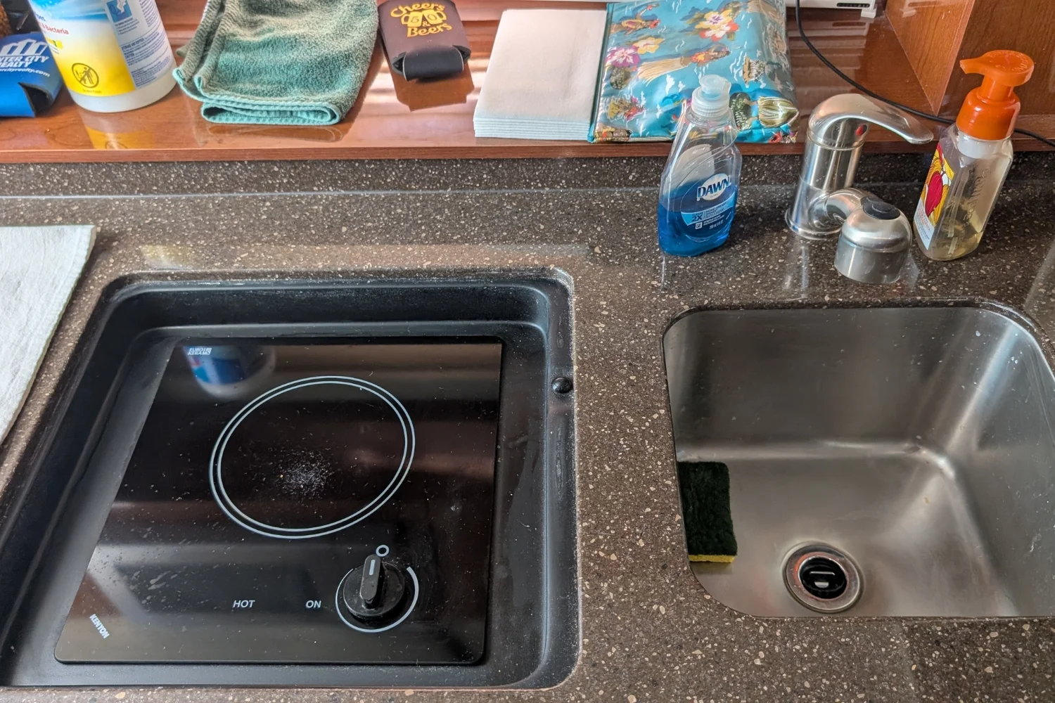 2012 Sea Ray 310 SUNDANCER Image Thumbnail #14