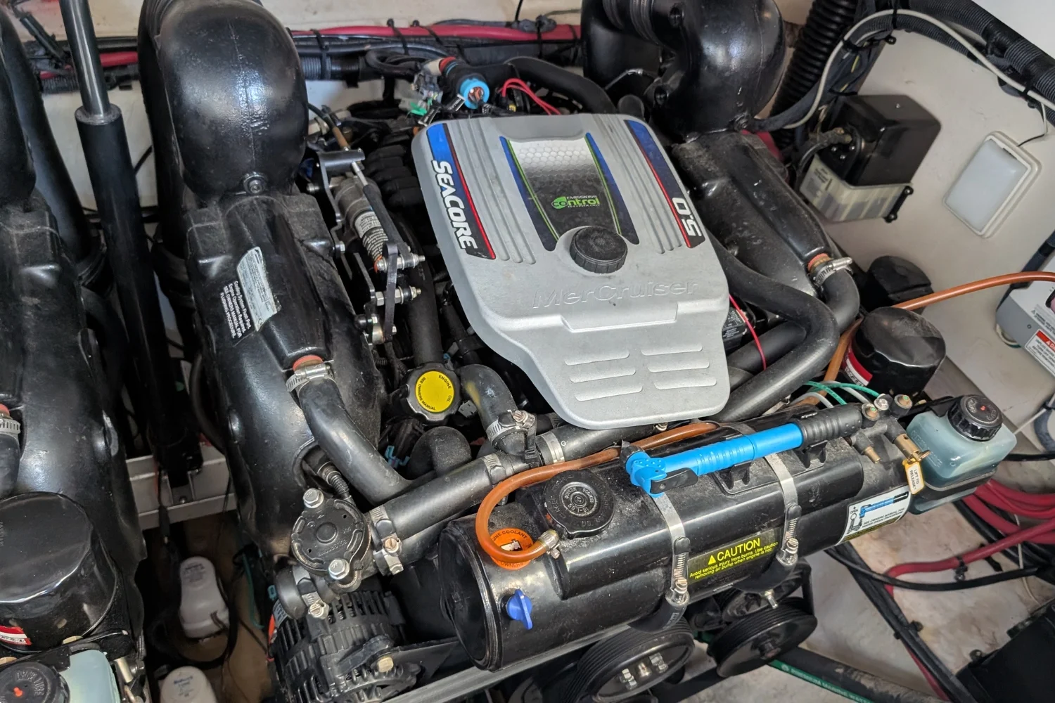 2012 Sea Ray 310 SUNDANCER Image Thumbnail #20