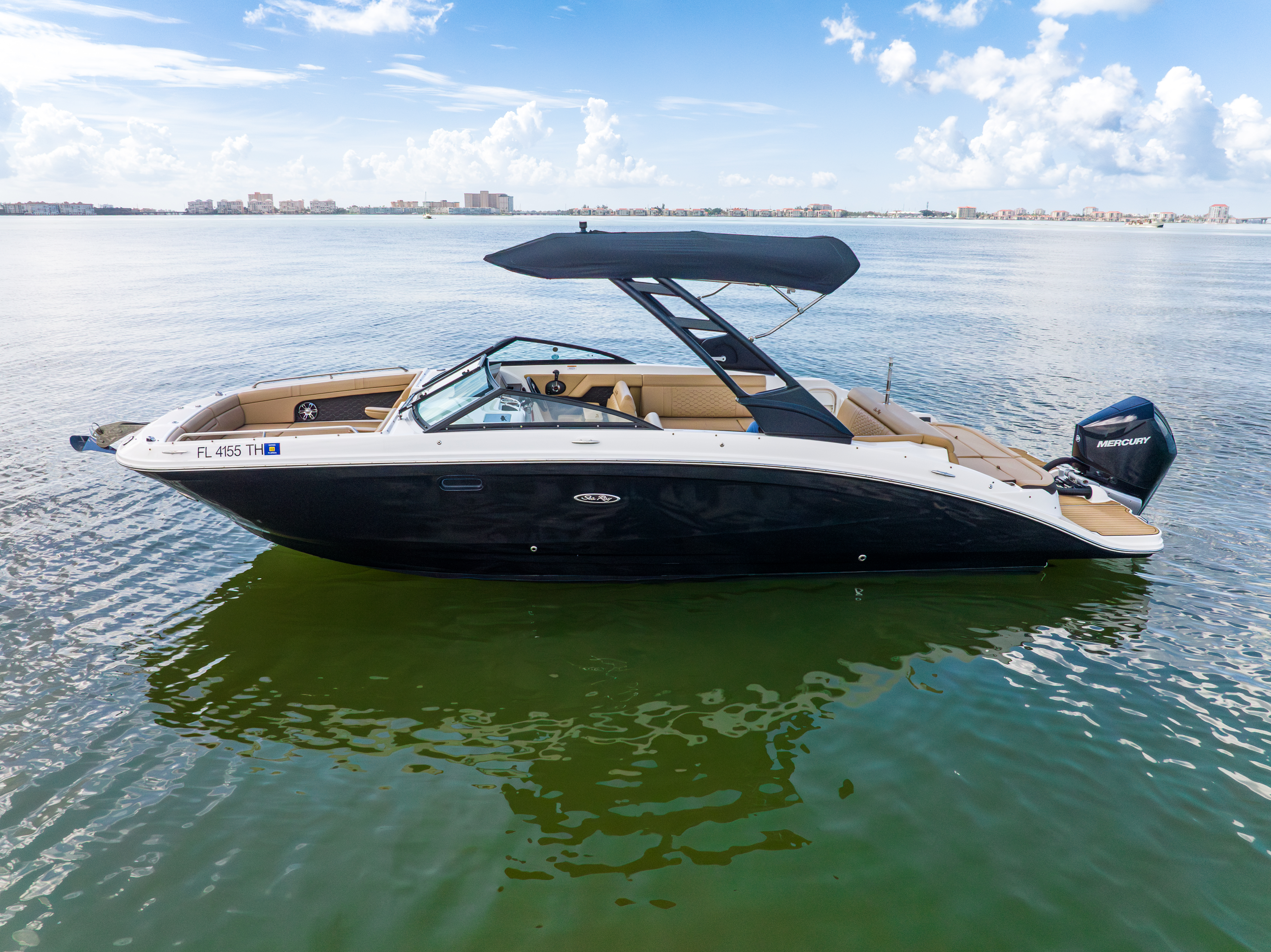 2022 Sea Ray 270 SDX OB Image Thumbnail #5