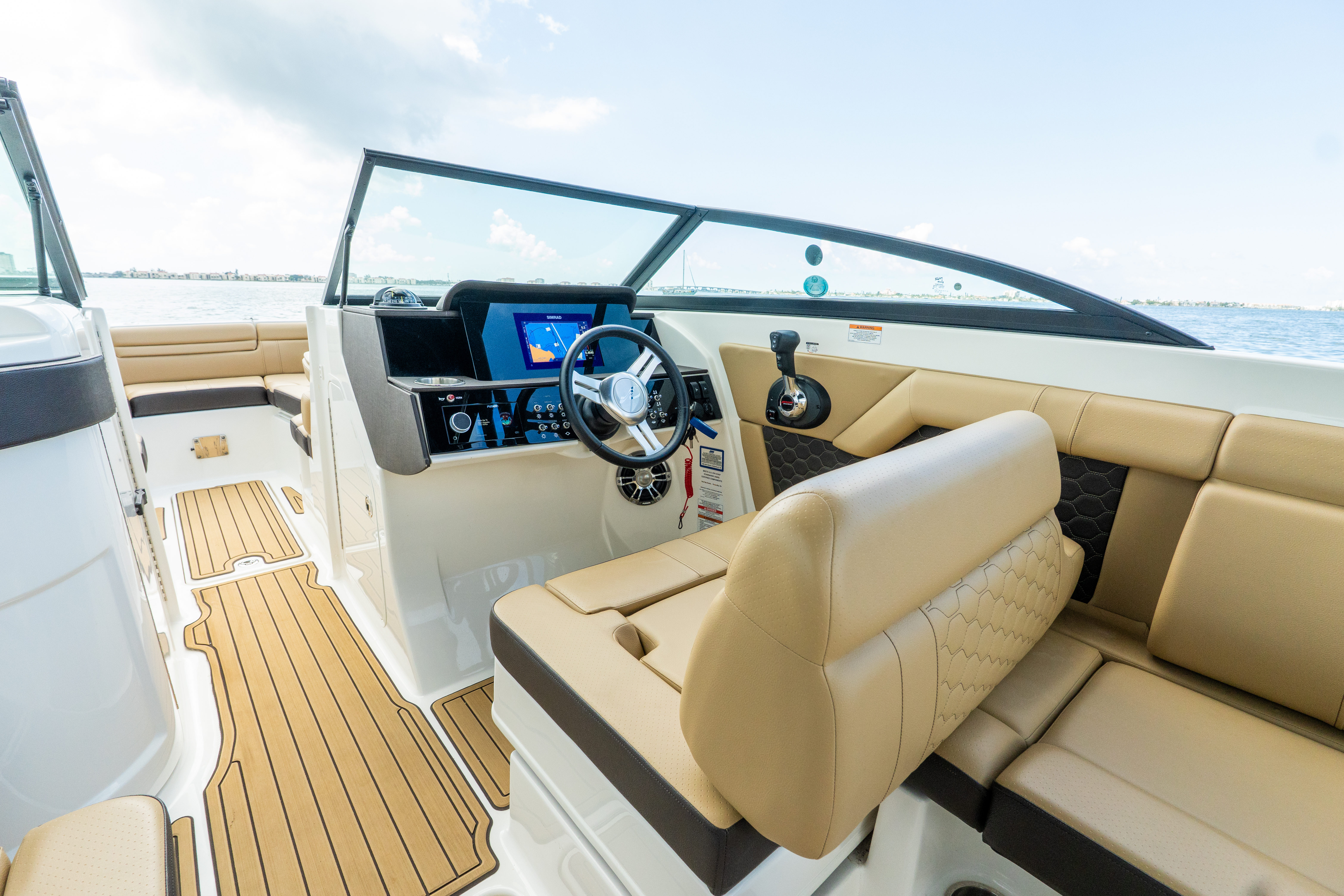2022 Sea Ray 270 SDX OB Image Thumbnail #18
