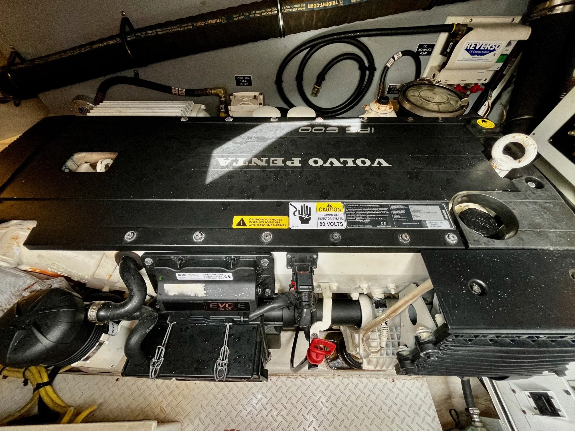 2015 Cruisers Yachts 41 CANTIUS Image Thumbnail #37