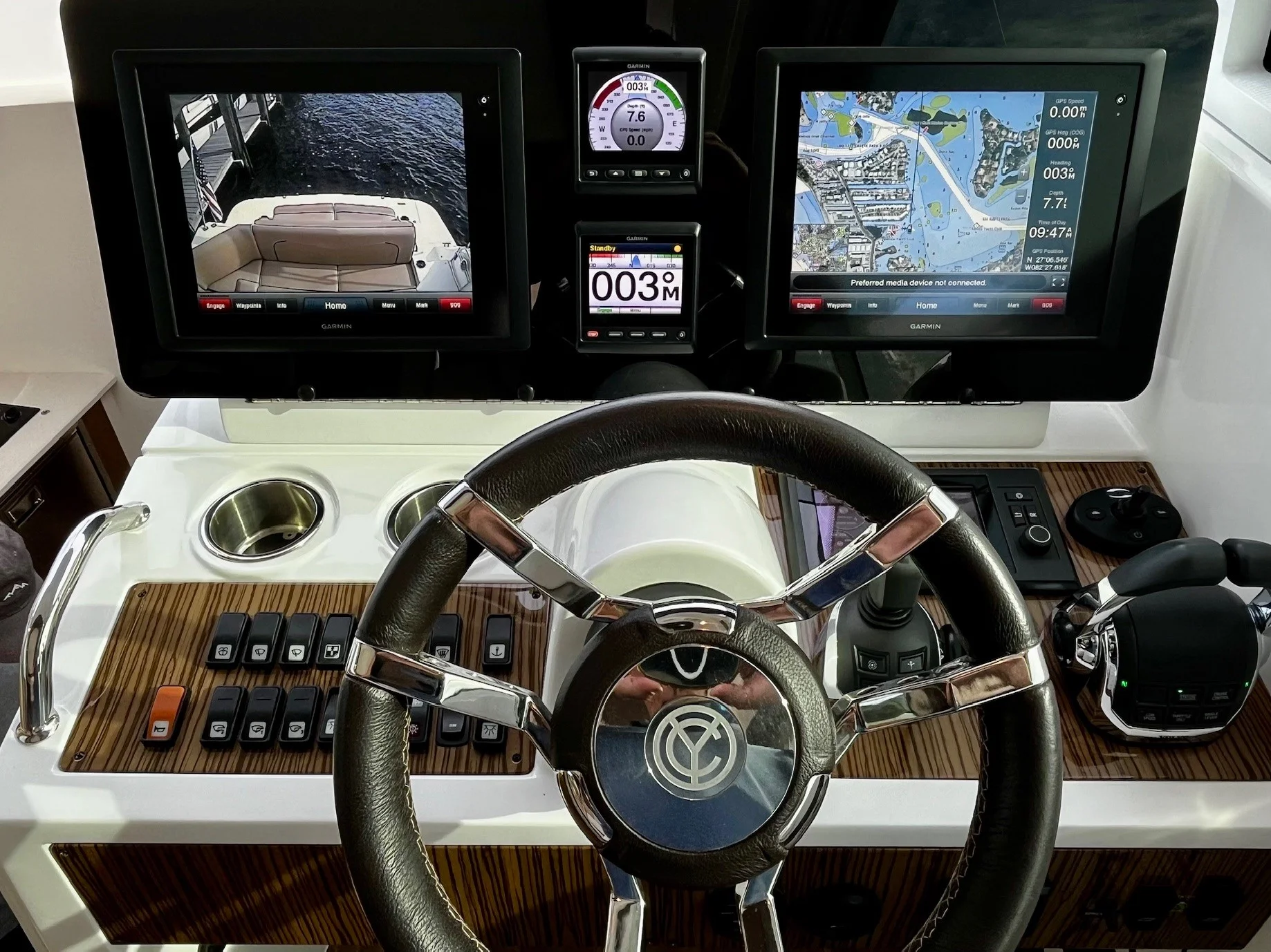 2015 Cruisers Yachts 41 CANTIUS Image Thumbnail #32