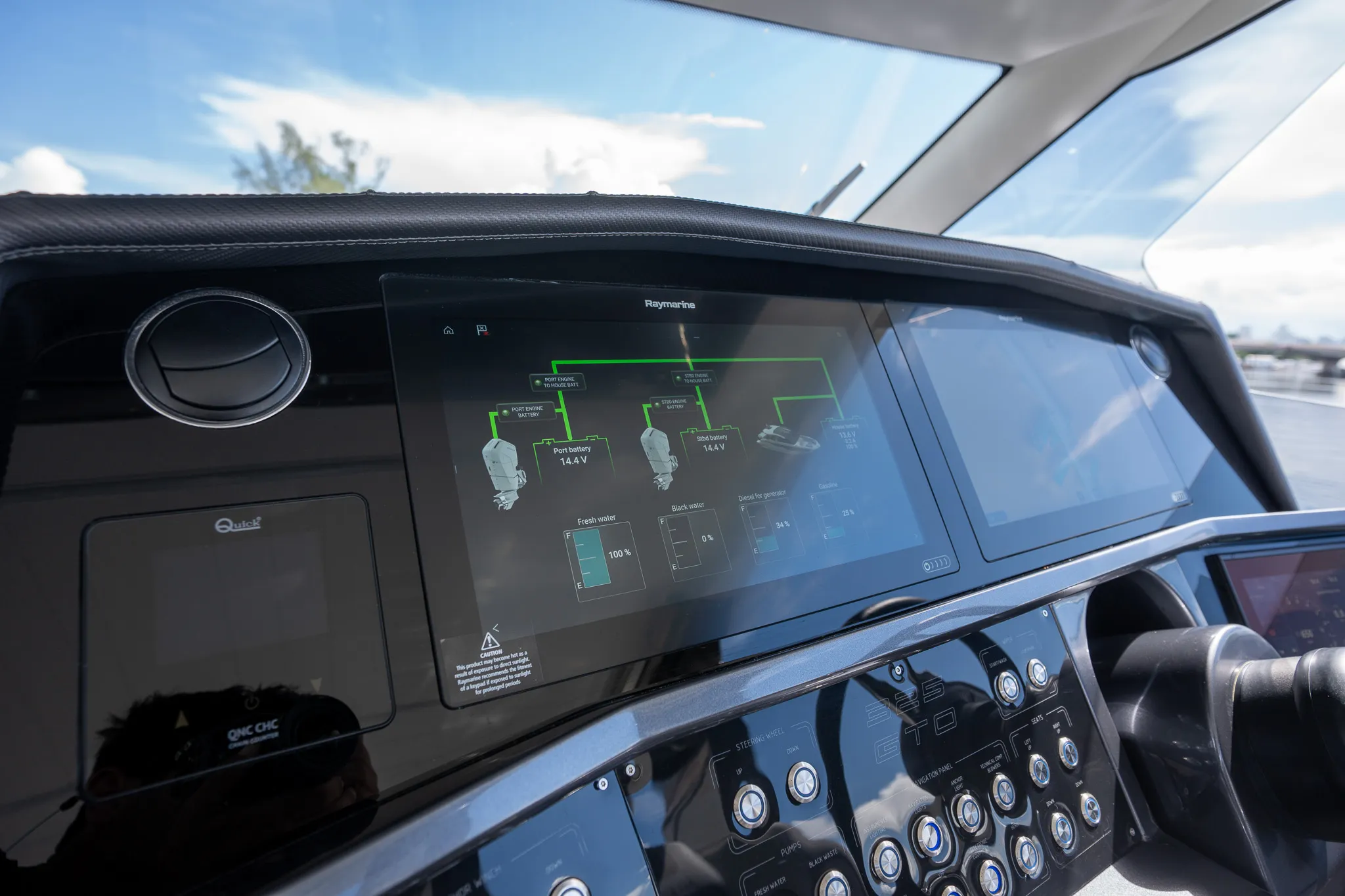 2024 Galeon 325 Image Thumbnail #21