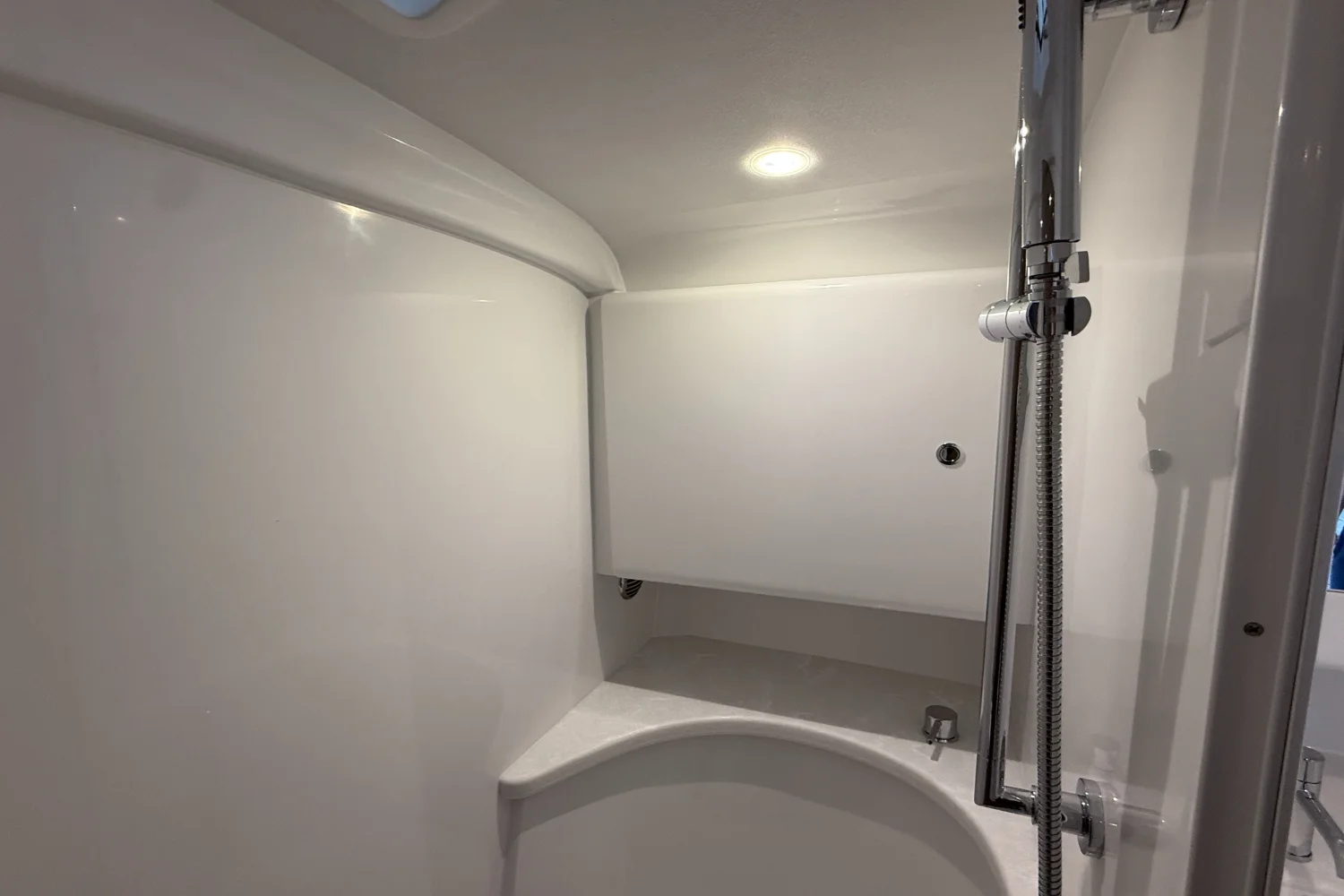 2026 Intrepid 41 Valor Image Thumbnail #64