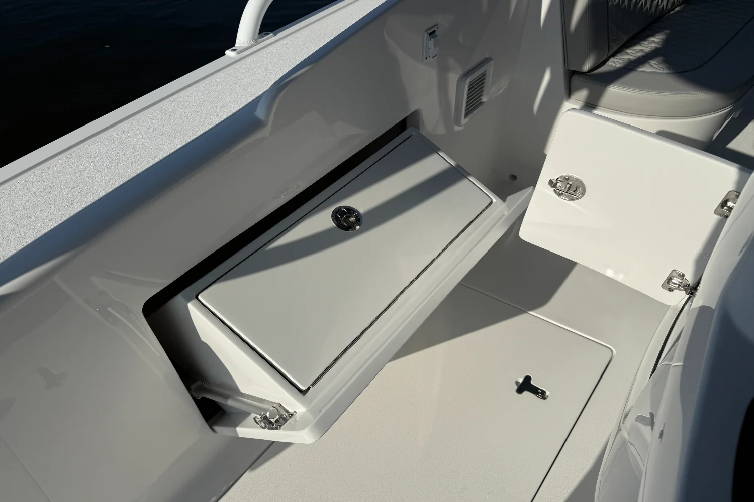 2026 Intrepid 41 Valor Image Thumbnail #38