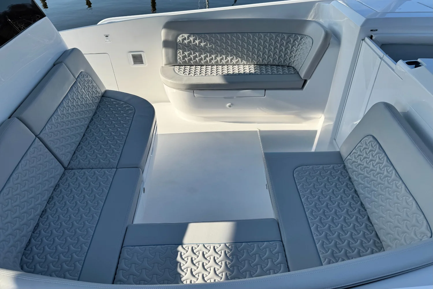 2026 Intrepid 41 Valor Image Thumbnail #18