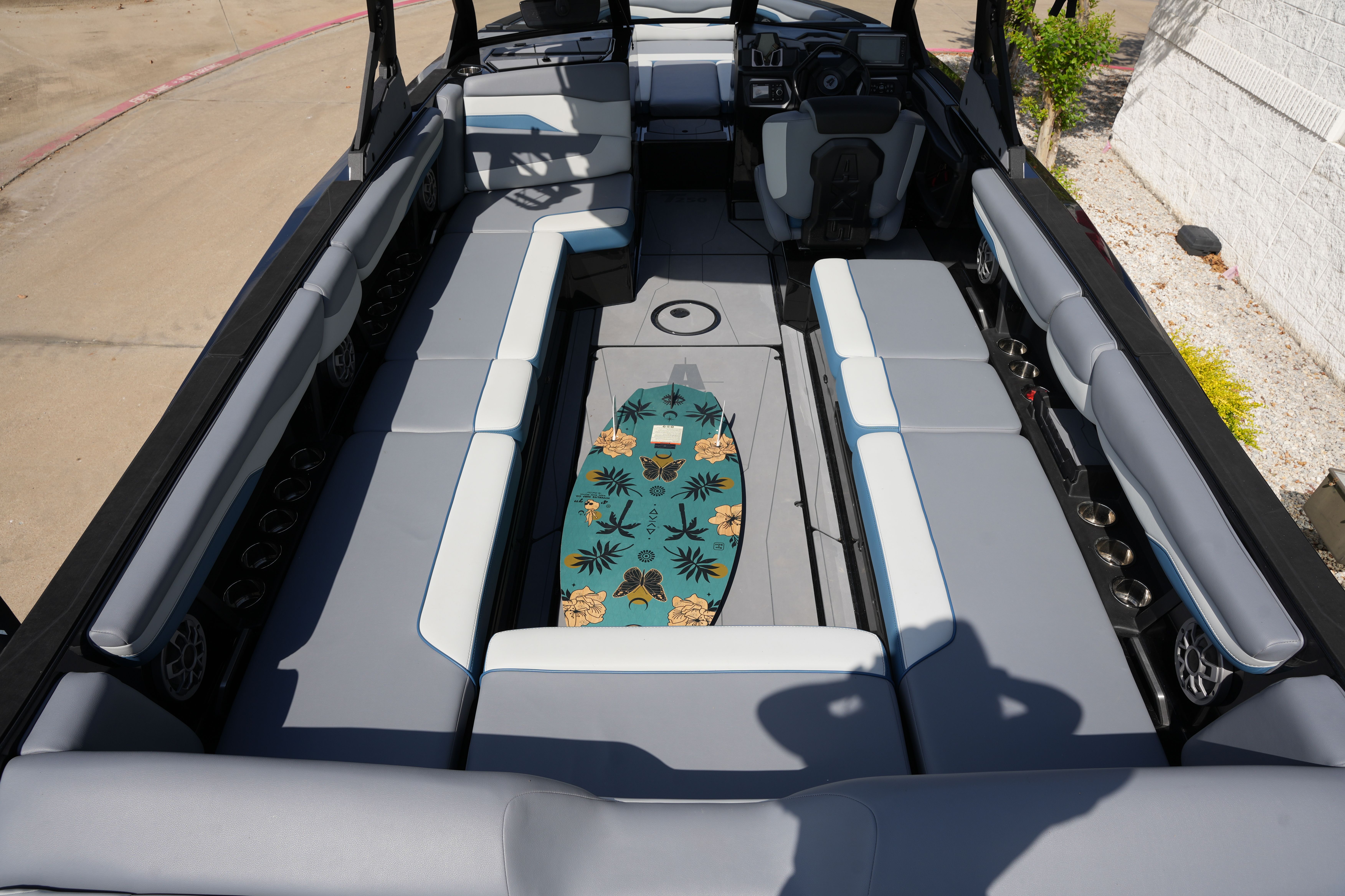 2023 Axis T250 Image Thumbnail #14