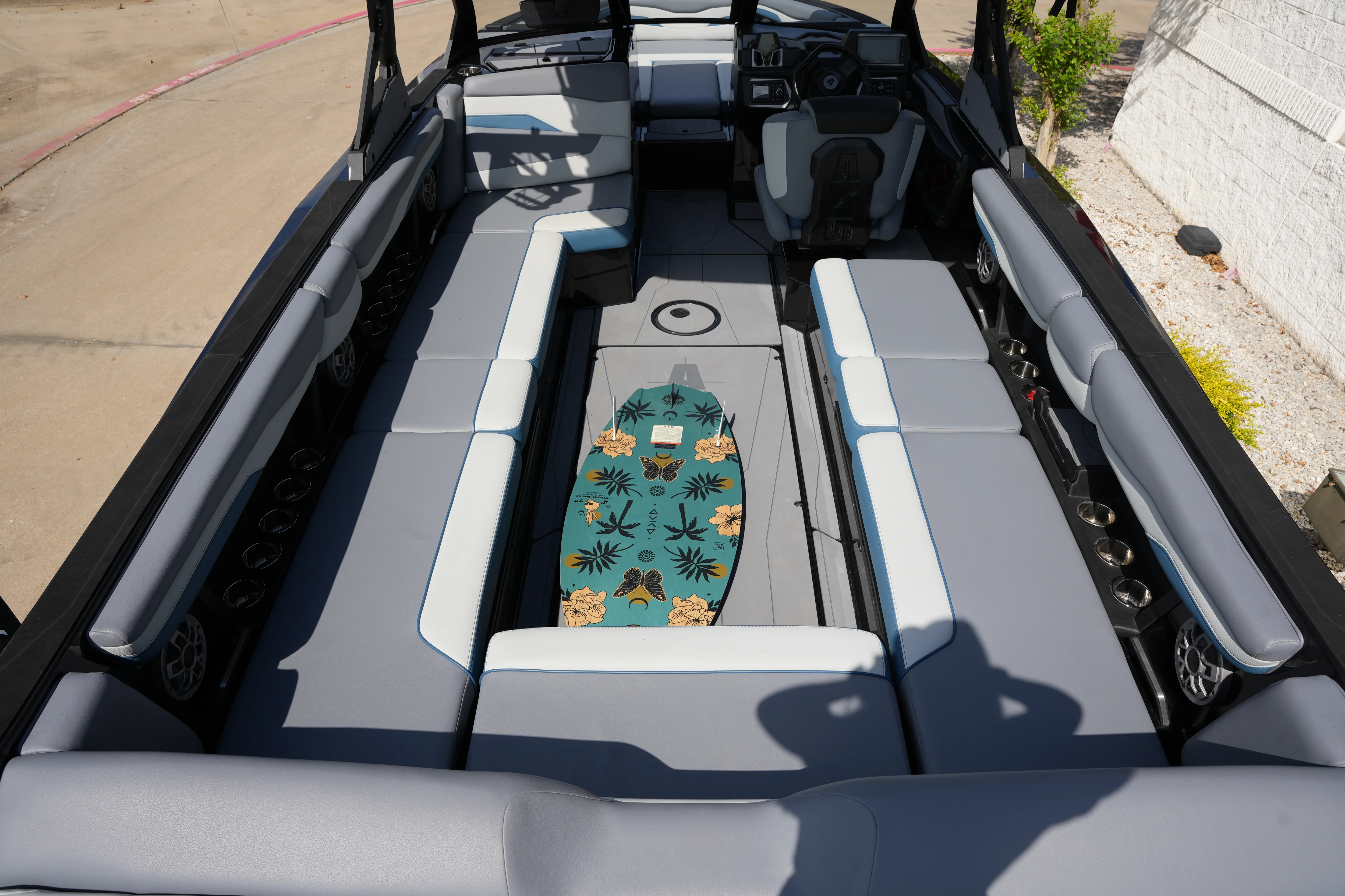 2023 Axis T250 Image Thumbnail #14