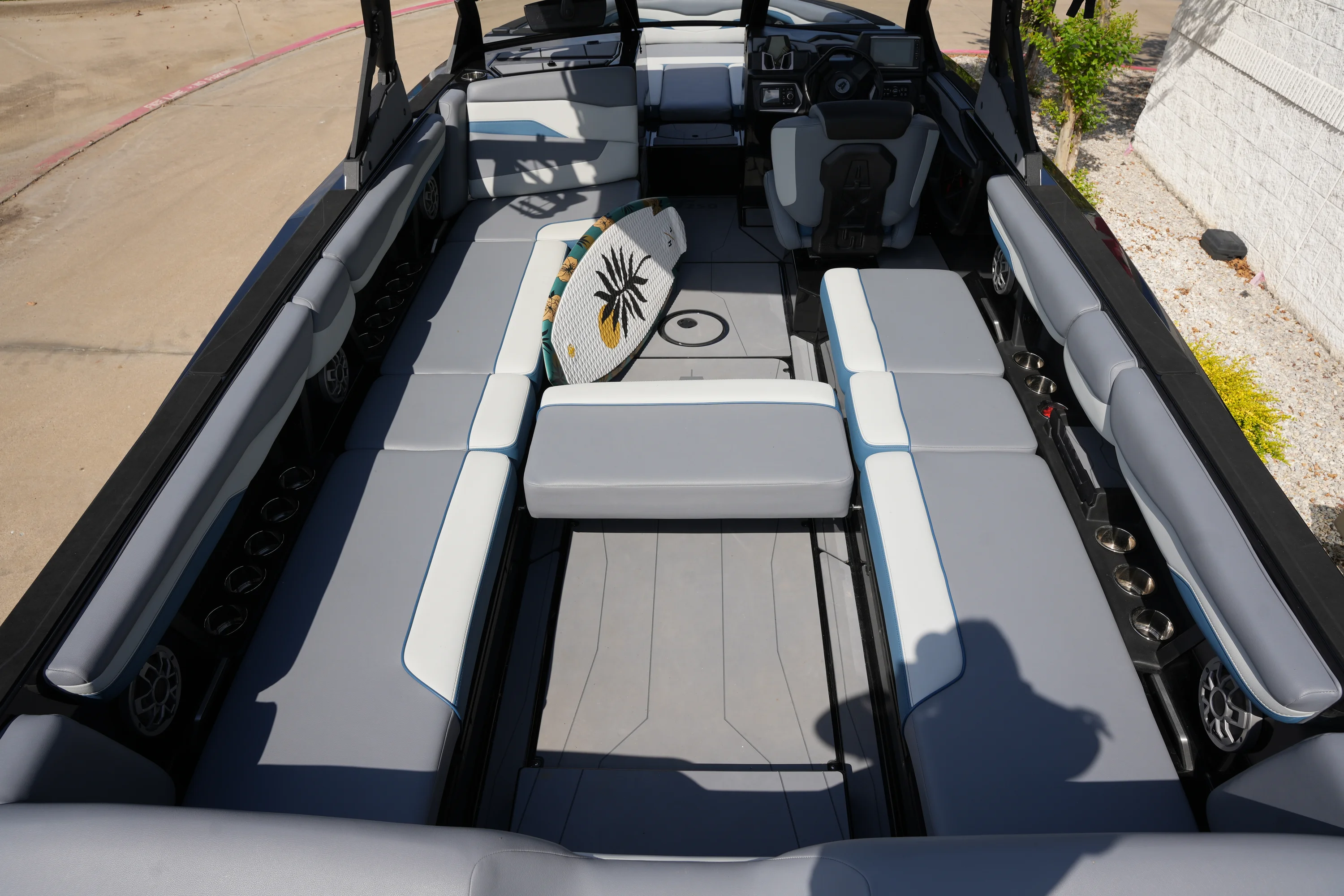 2023 Axis T250 Image Thumbnail #19