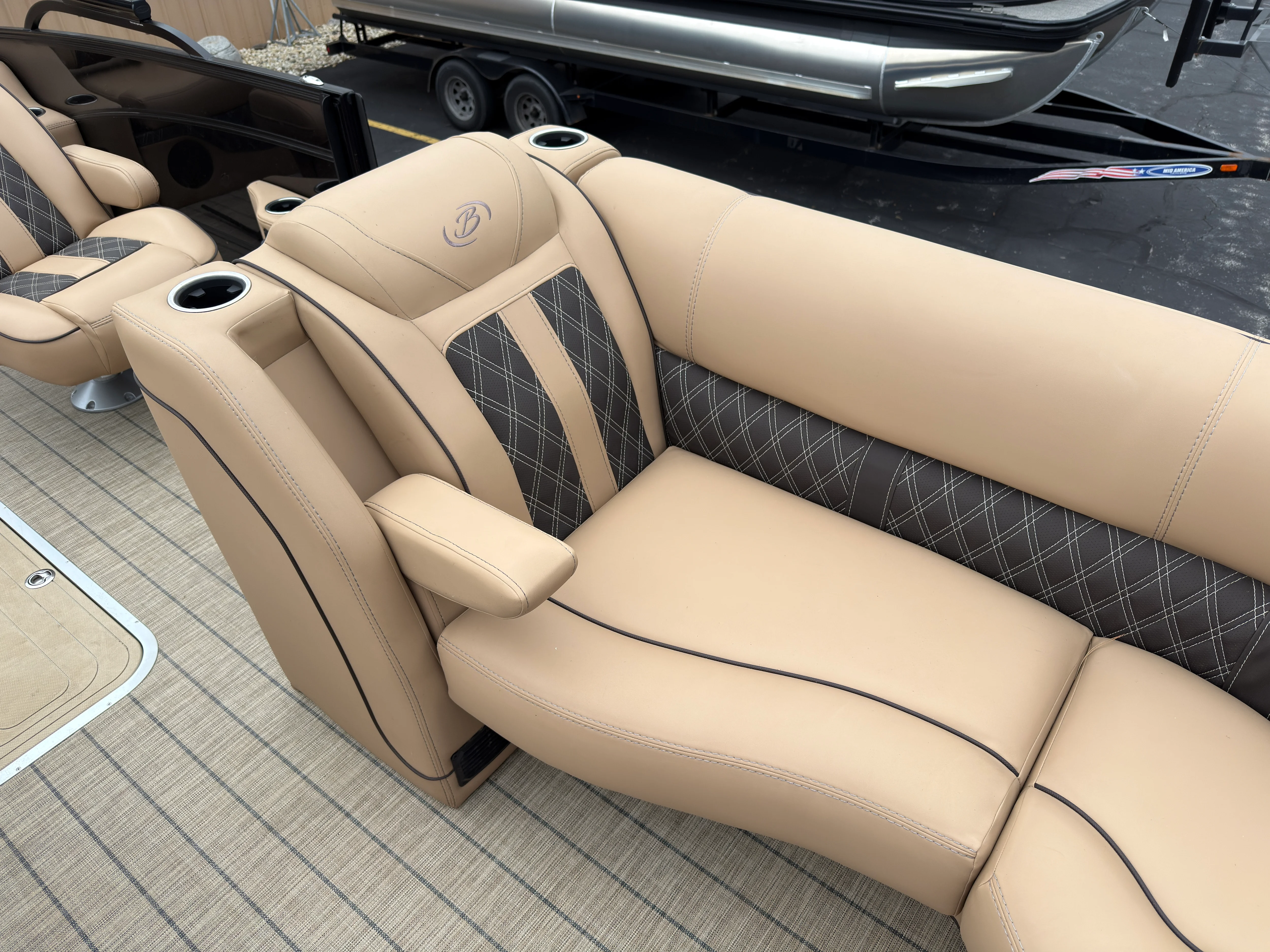 2022 Barletta LUSSO 23UCTT Image Thumbnail #5