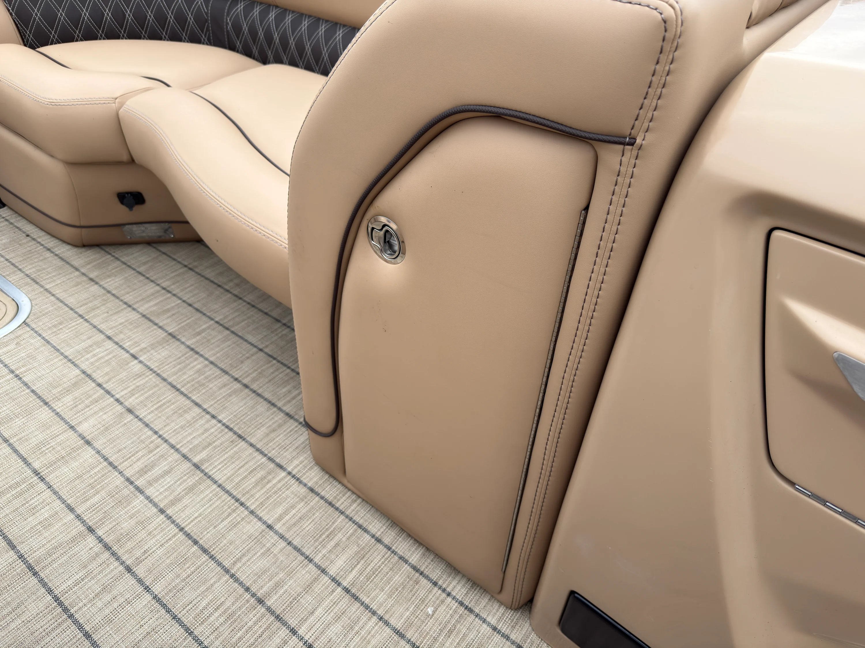 2022 Barletta LUSSO 23UCTT Image Thumbnail #8