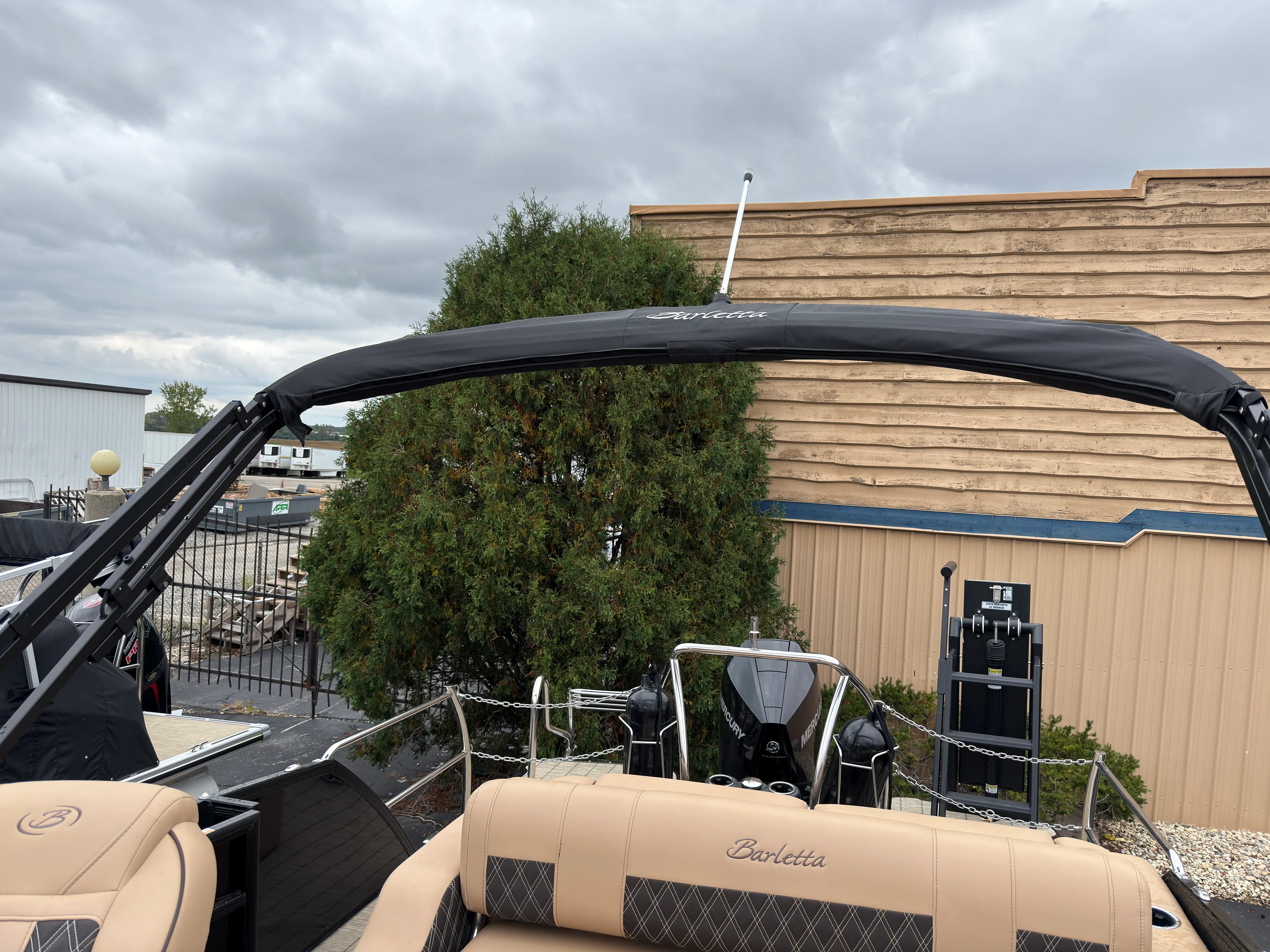 2022 Barletta LUSSO 23UCTT Image Thumbnail #23