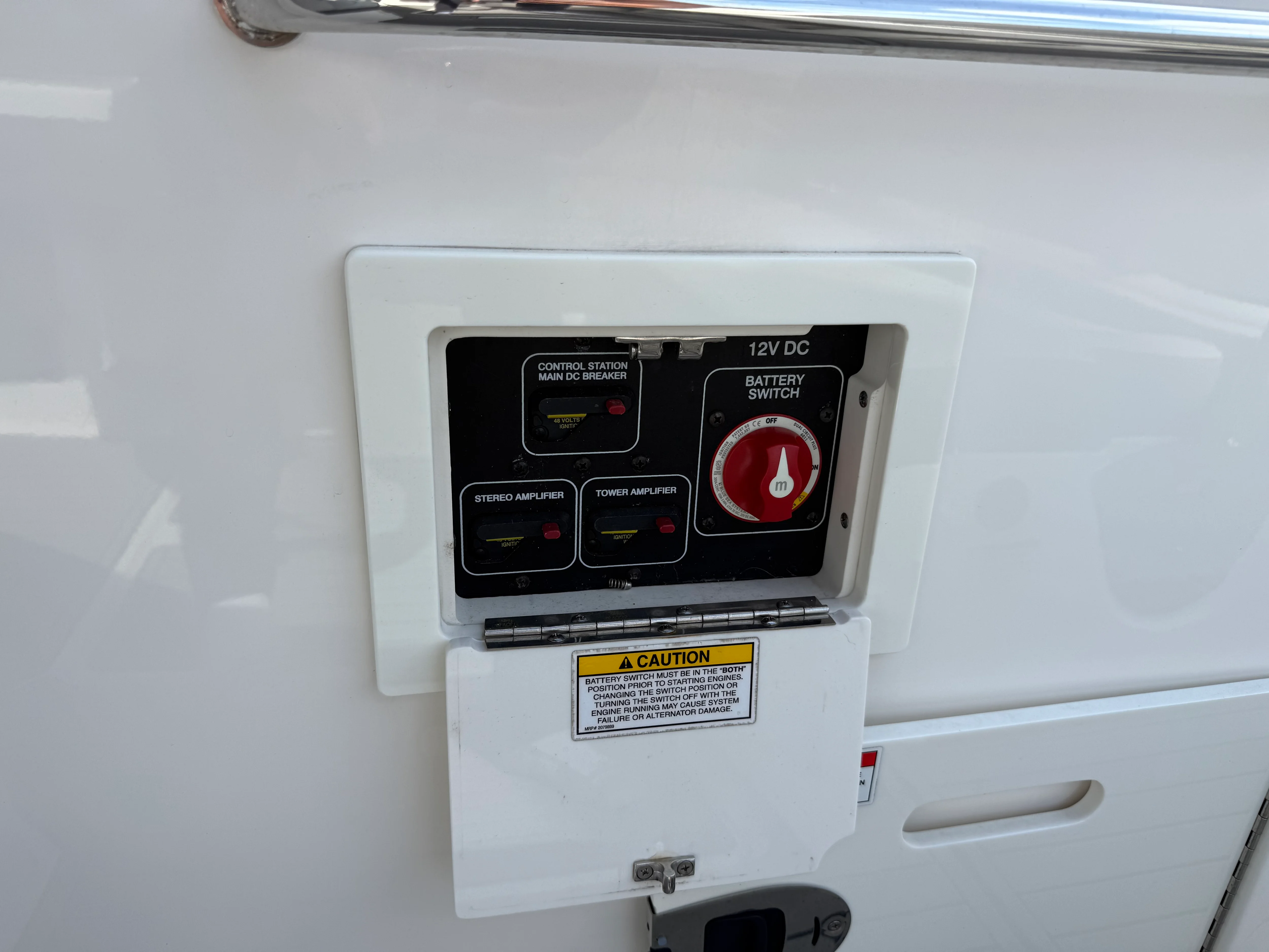 2023 Sea Ray SDX 250 Outboard Image Thumbnail #9