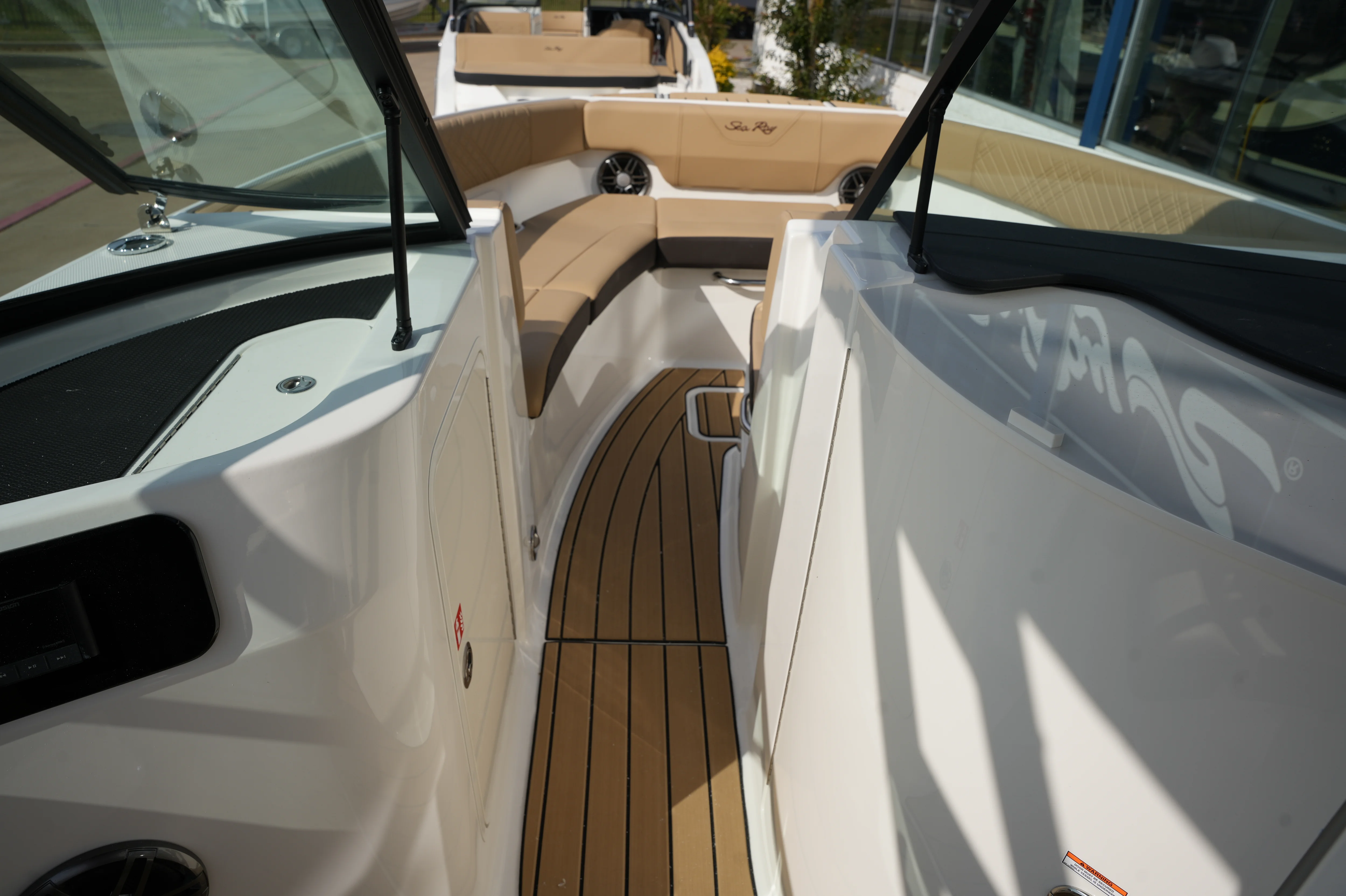 2026 Sea Ray SDX 230 Image Thumbnail #26