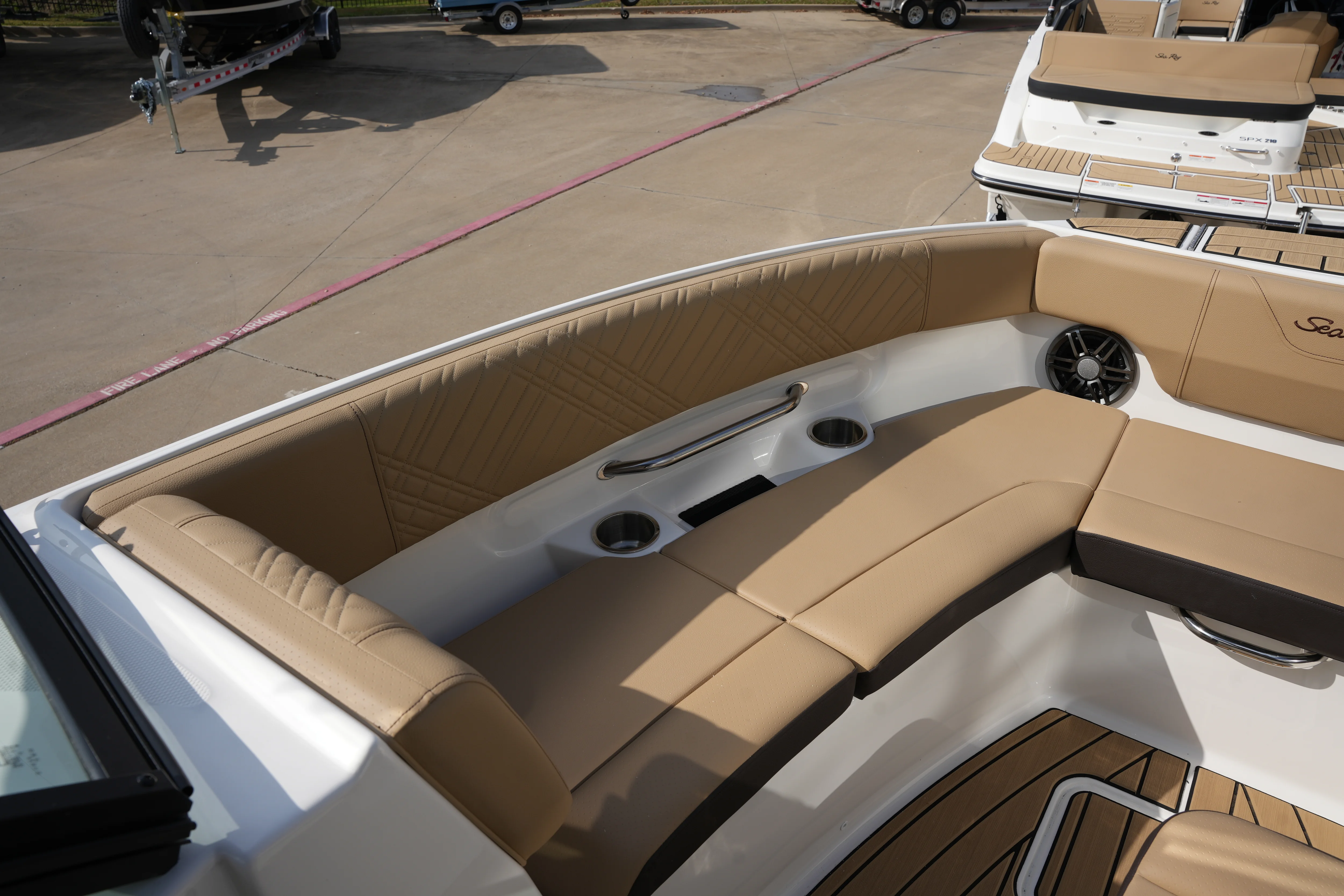 2026 Sea Ray SDX 230 Image Thumbnail #29