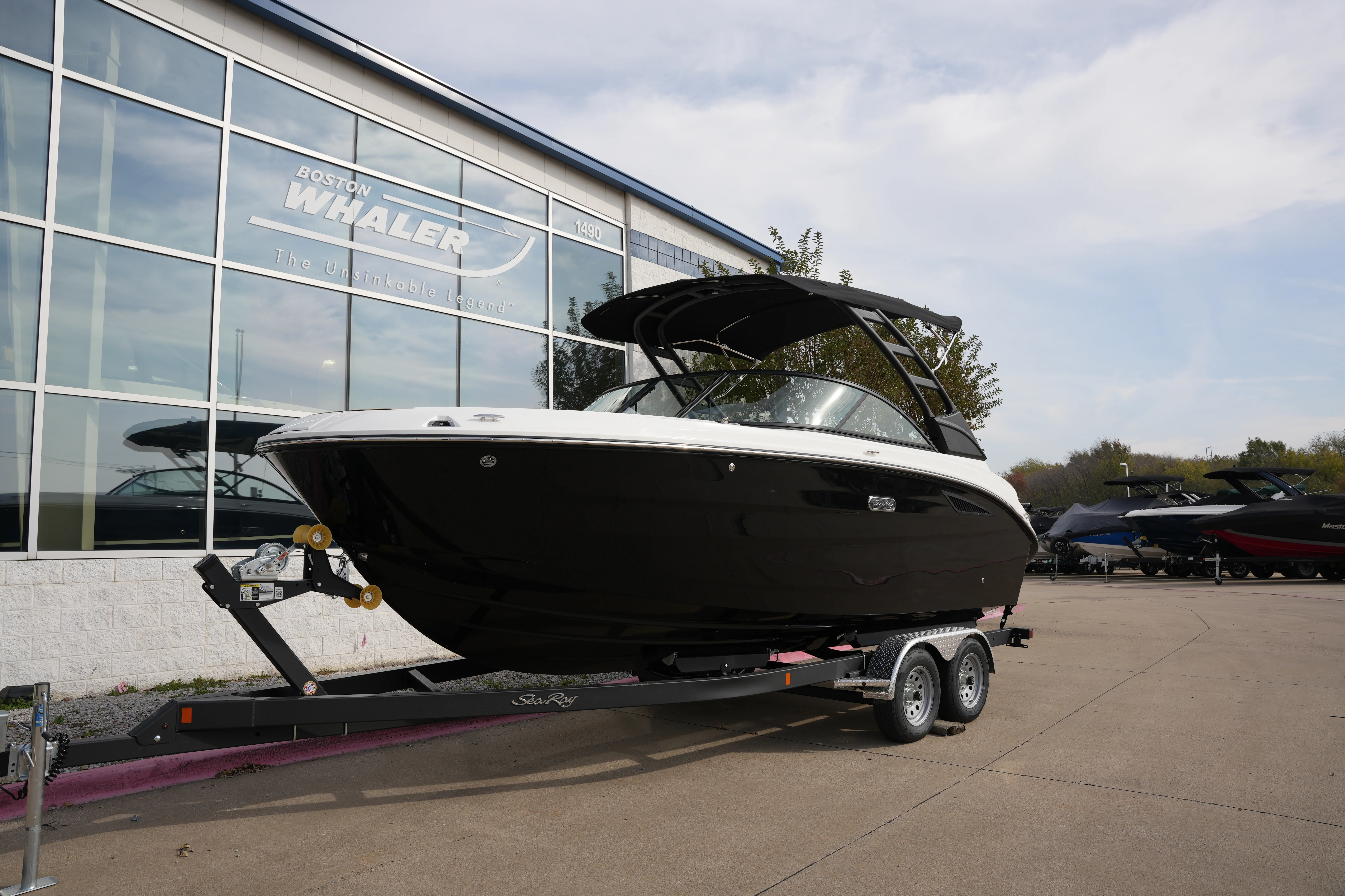 2026 Sea Ray SDX 230 Image Thumbnail #1