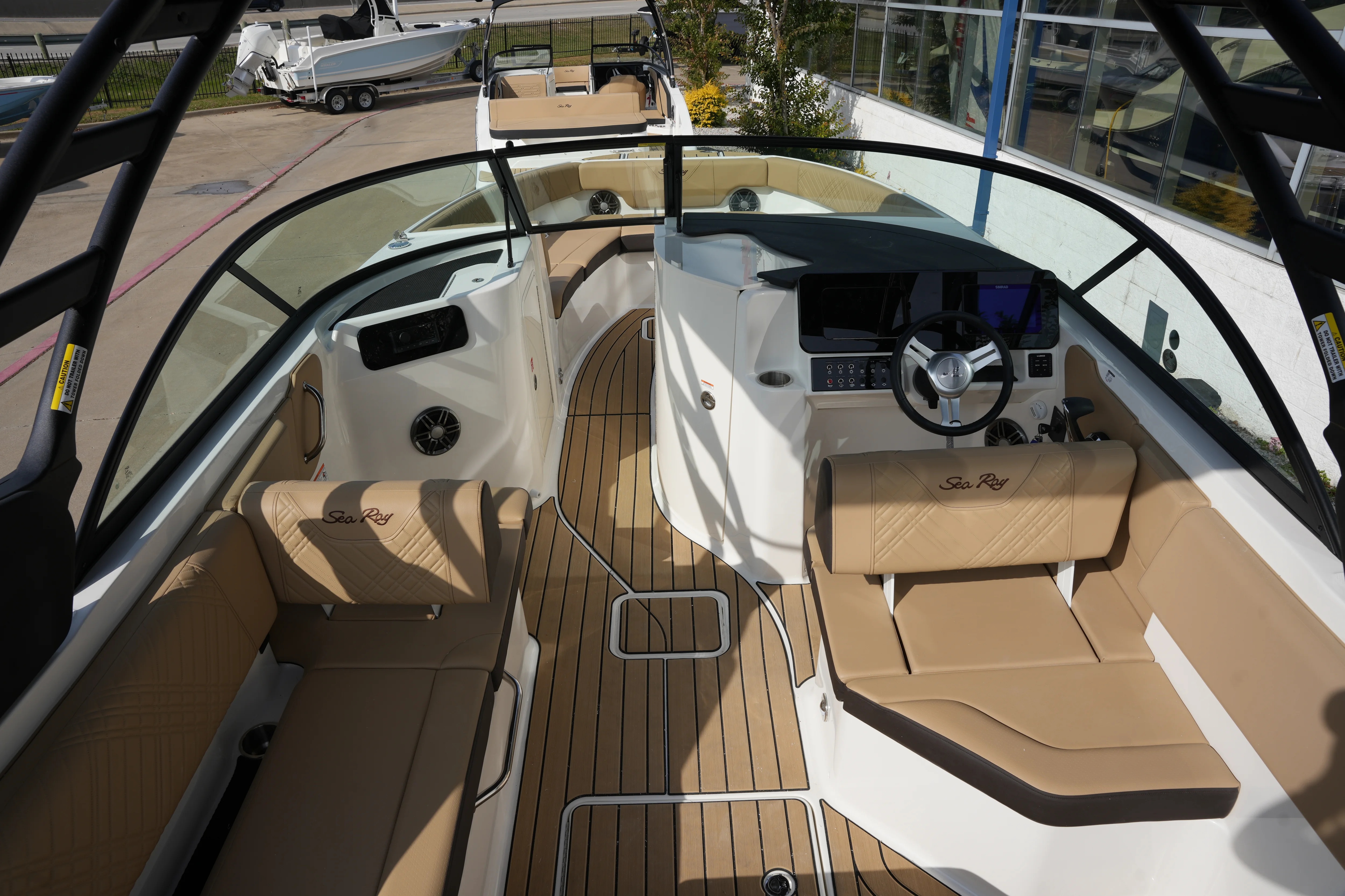 2026 Sea Ray SDX 230 Image Thumbnail #10