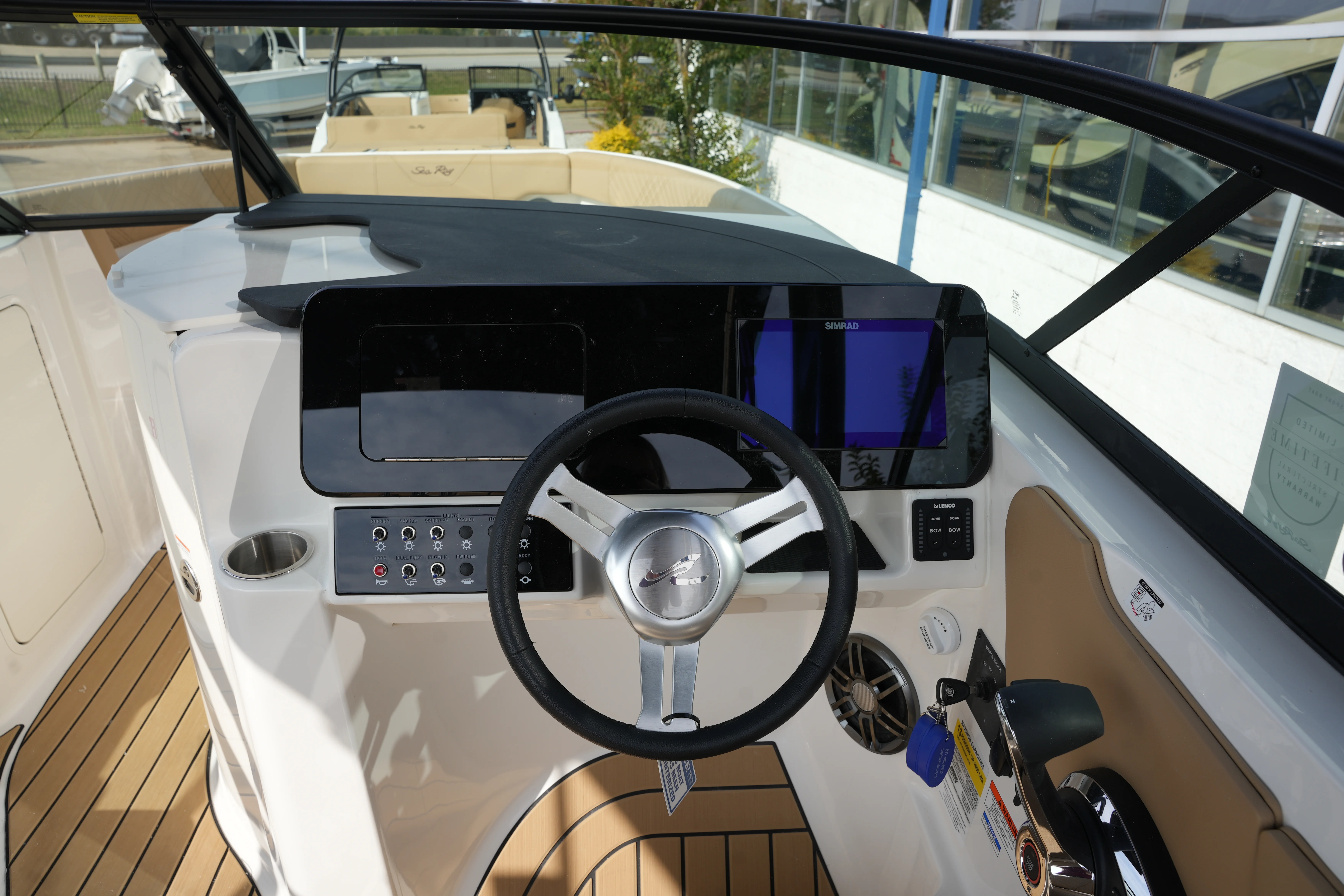 2026 Sea Ray SDX 230 Image Thumbnail #17