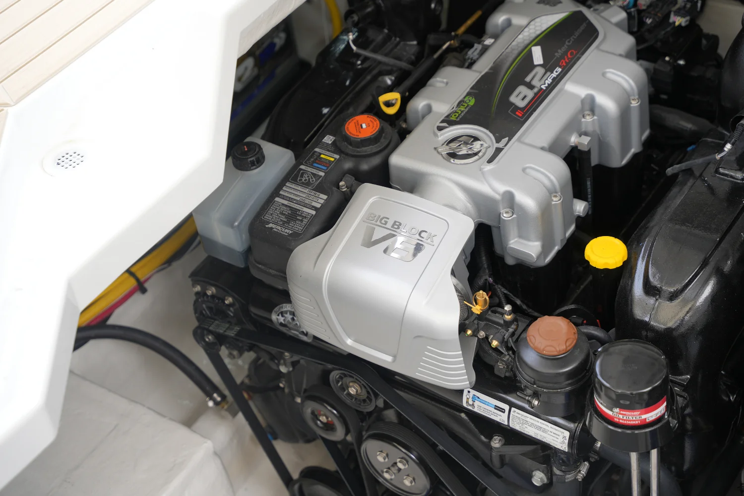 2026 Cruisers Yachts 38 GLS Image Thumbnail #68