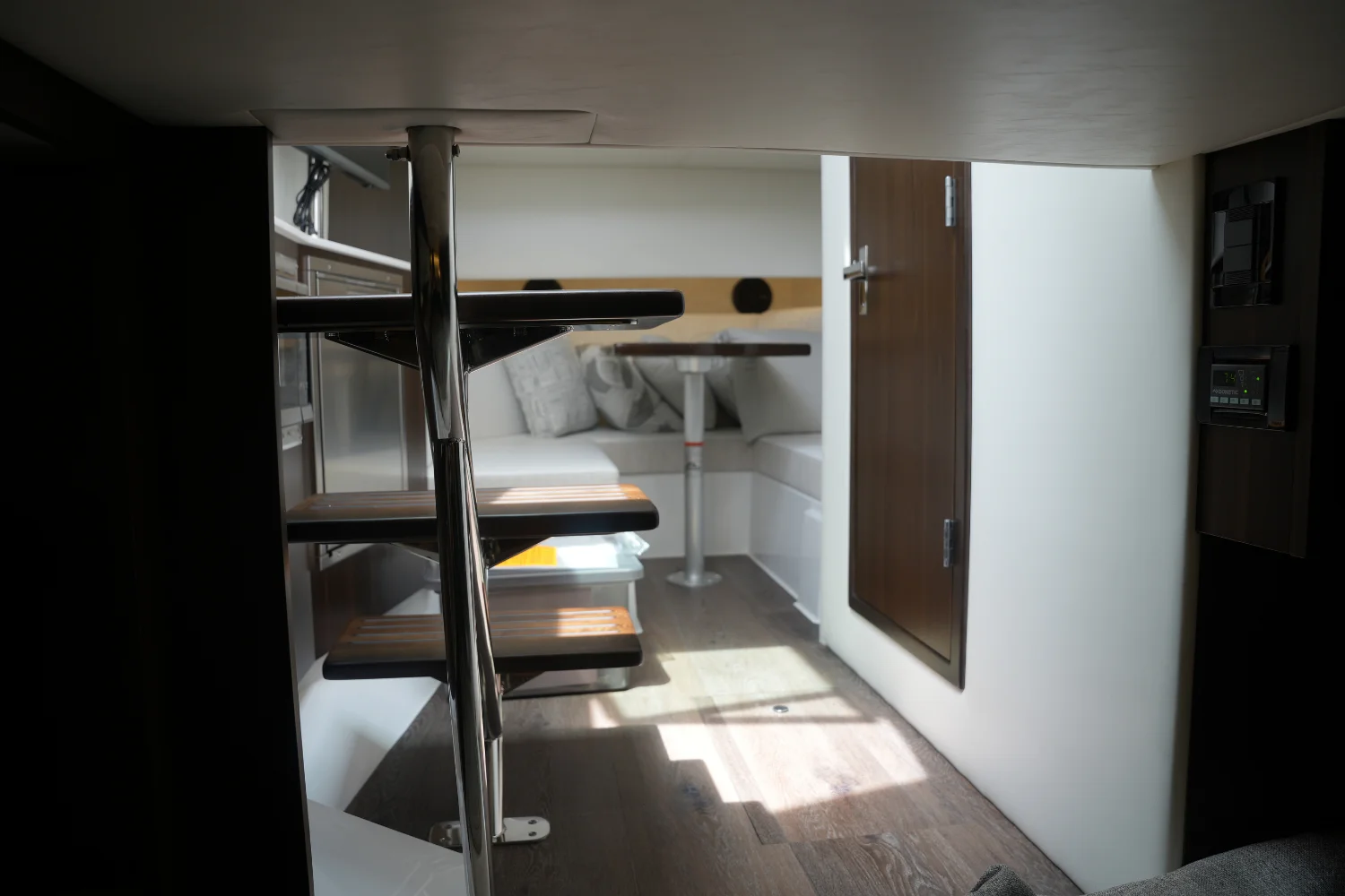 2026 Cruisers Yachts 38 GLS Image Thumbnail #61