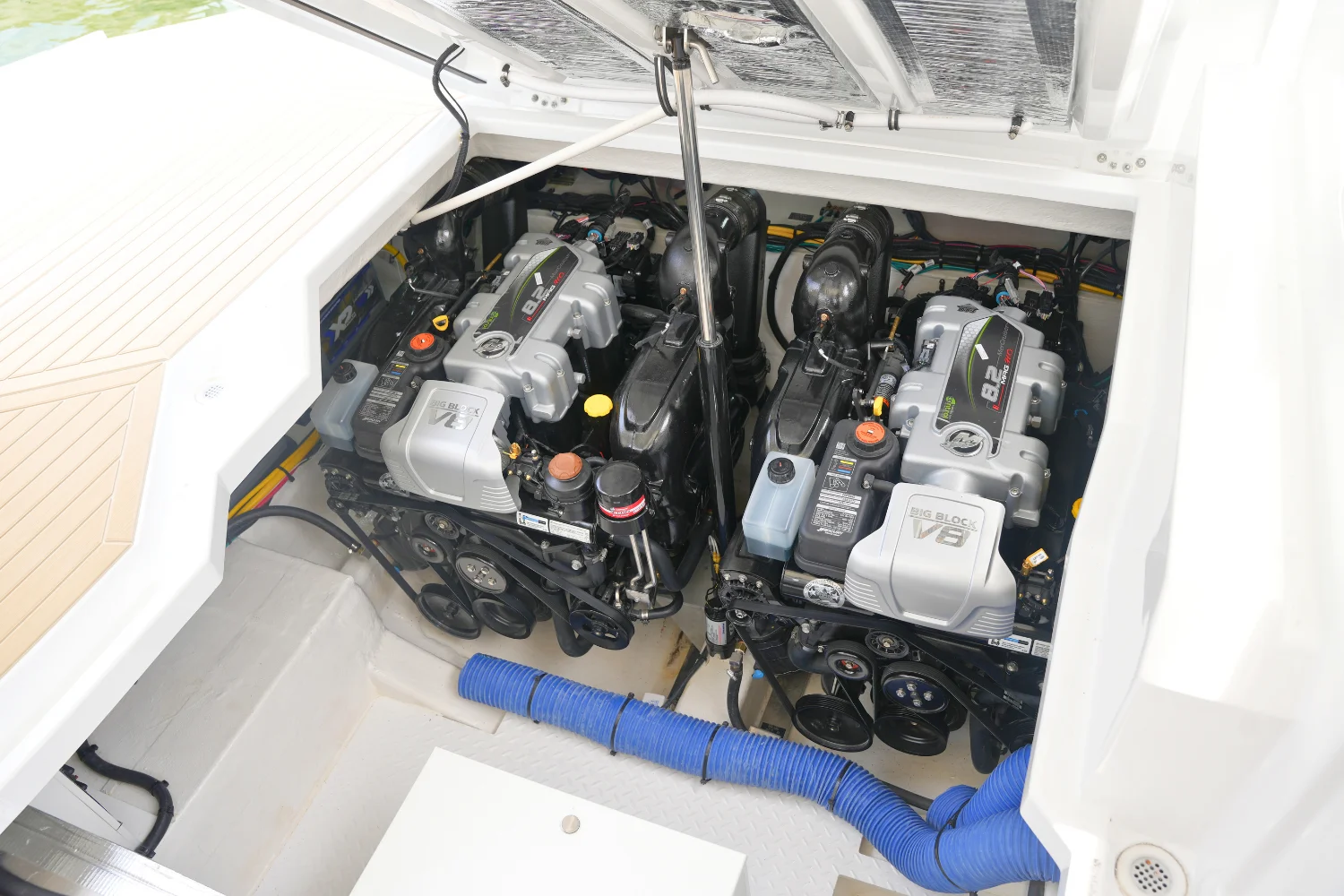 2026 Cruisers Yachts 38 GLS Image Thumbnail #67