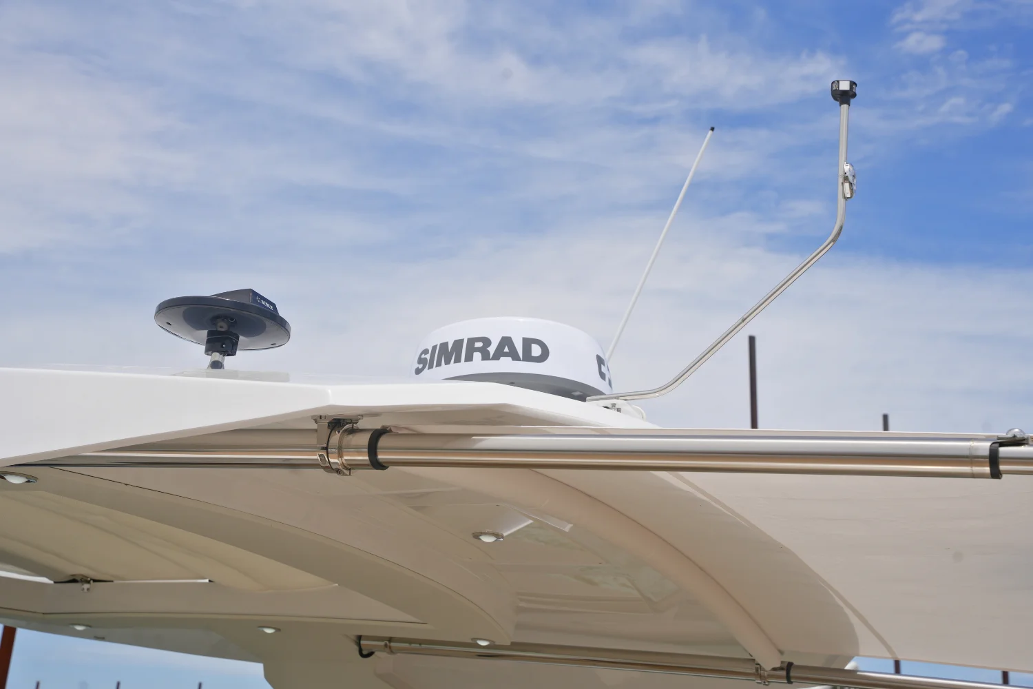 2026 Cruisers Yachts 38 GLS Image Thumbnail #14